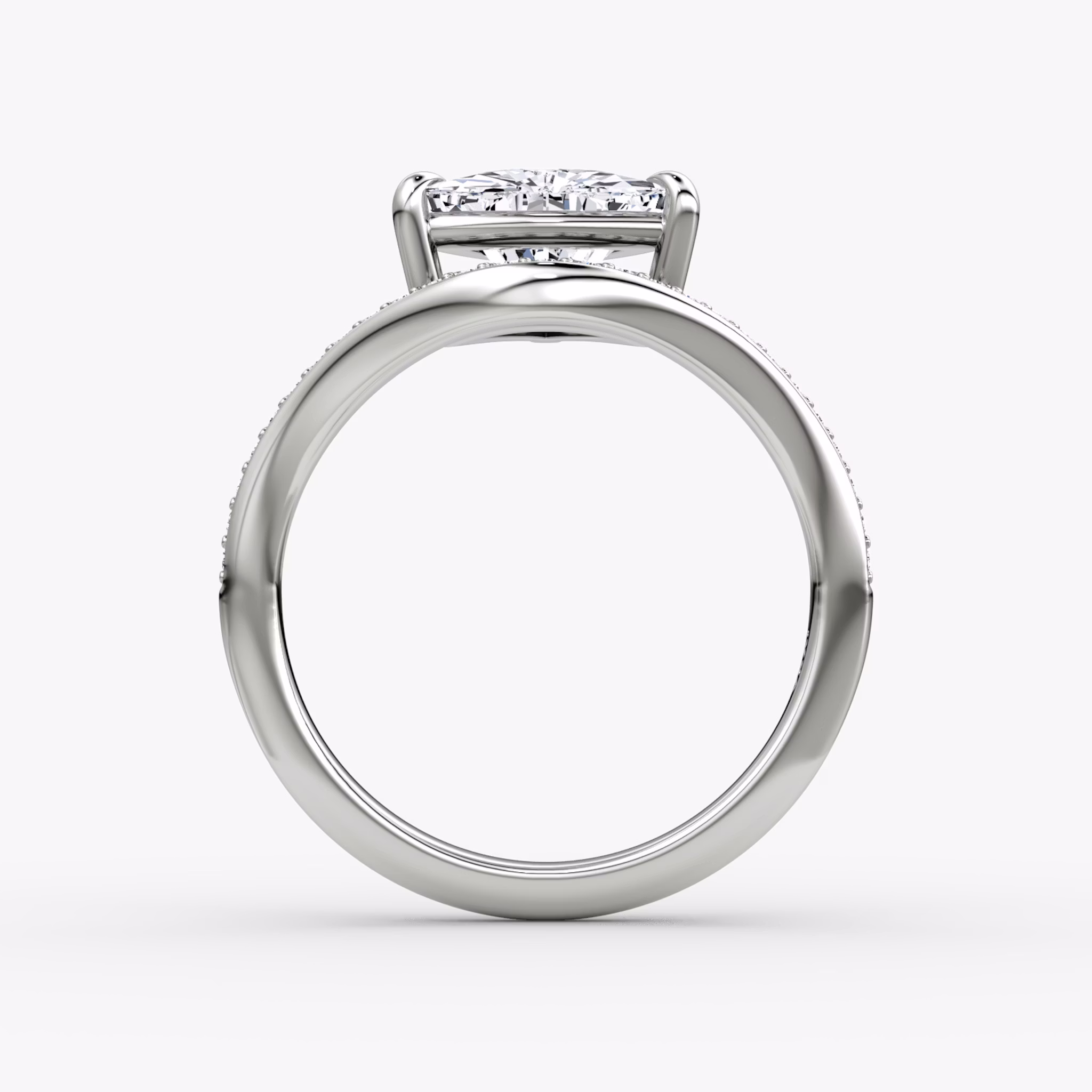 The Curve | Trillion | Platinum | bandAccent: Pavé | diamondOrientation: vertical | caratWeight: other