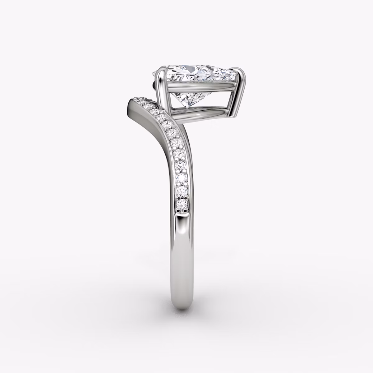 Curve | Trillant | 18k | Weißgold | bandAccent: Mit Pavé-Besatz | diamondOrientation: vertical | caratWeight: other