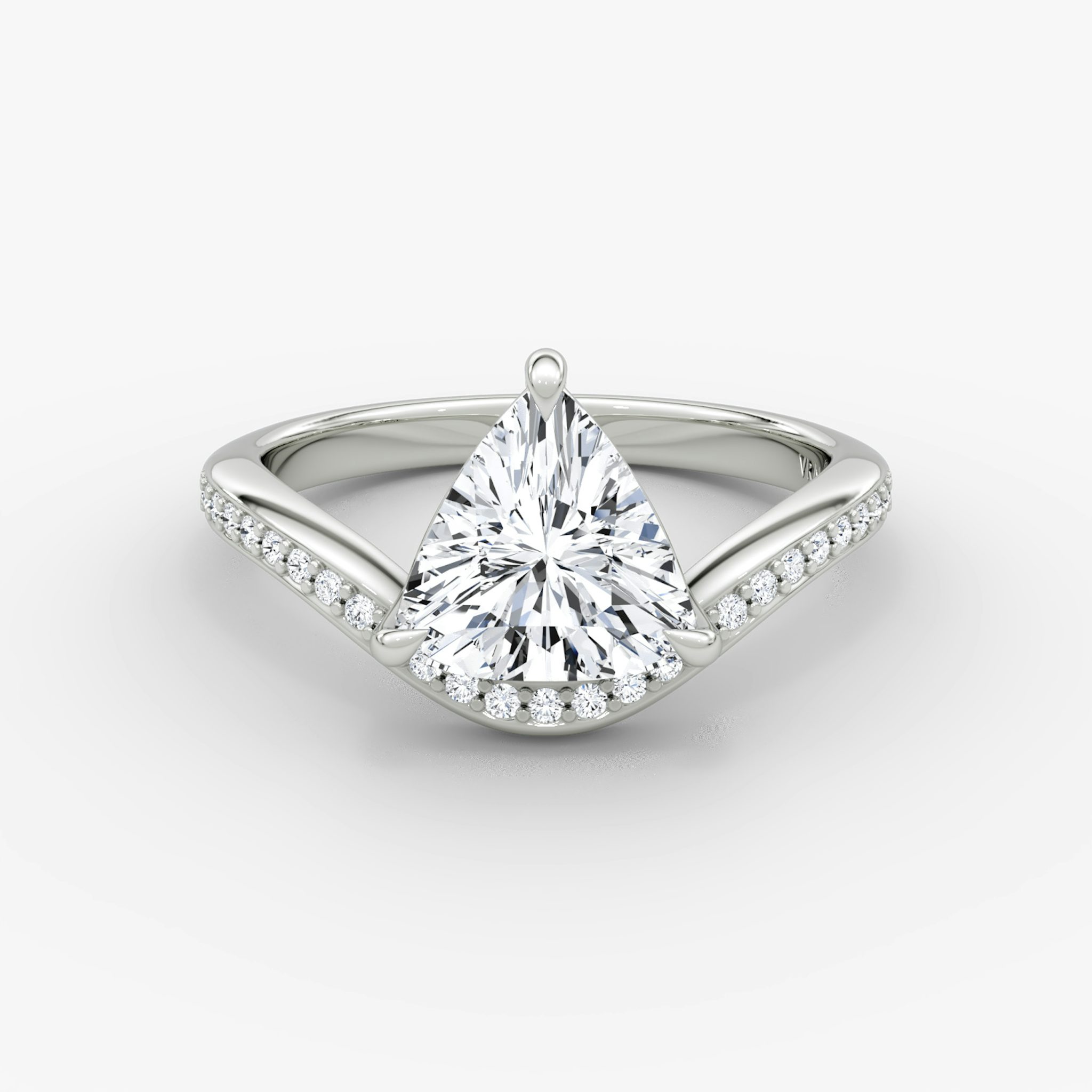 The Curve | Trillion | 18k | White Gold | bandAccent: Pavé | diamondOrientation: vertical | caratWeight: other