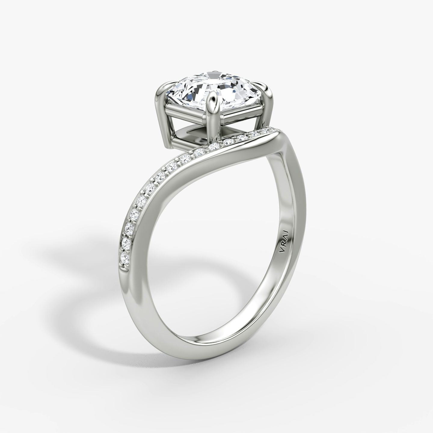 Curve | Asscher | Platin | bandAccent: Mit Pavé-Besatz | diamondOrientation: vertical | caratWeight: other