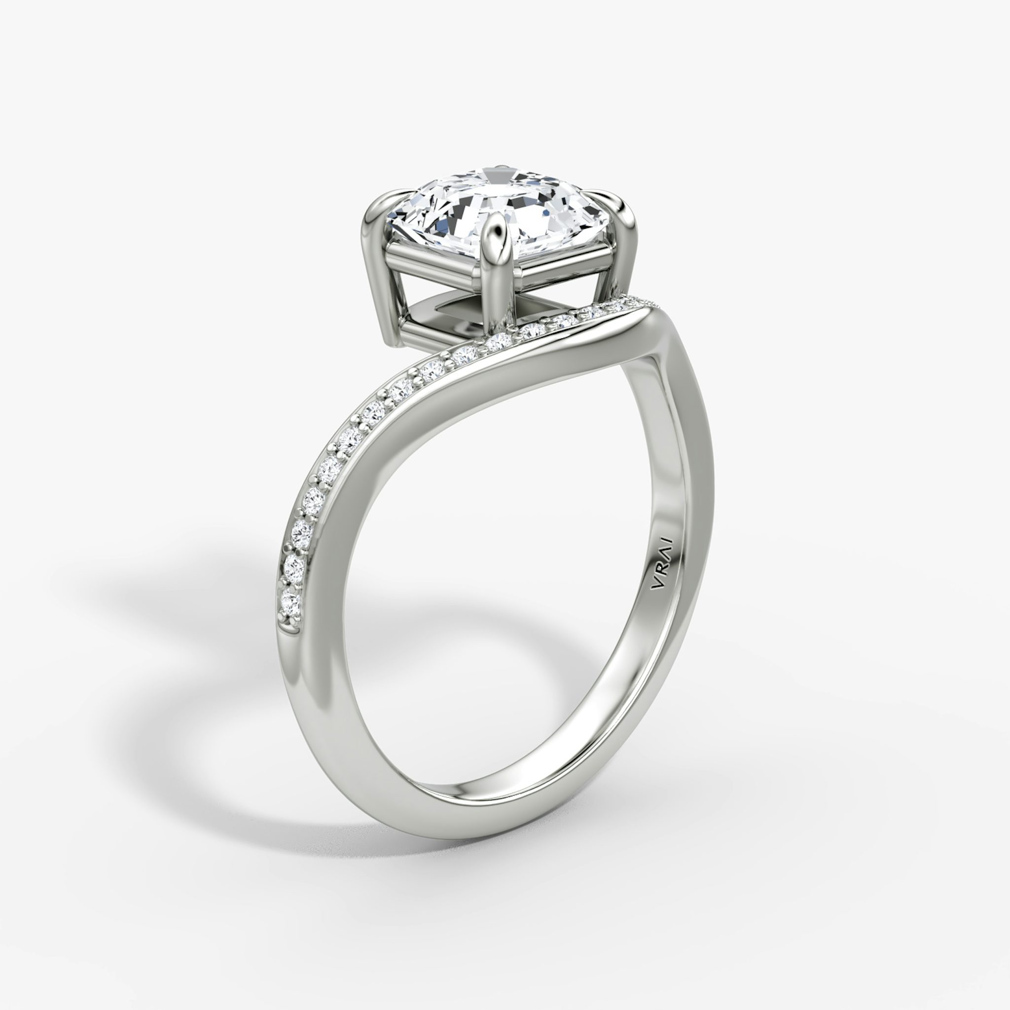 The Curve | Asscher | Platinum | bandAccent: Pavé | diamondOrientation: vertical | caratWeight: other