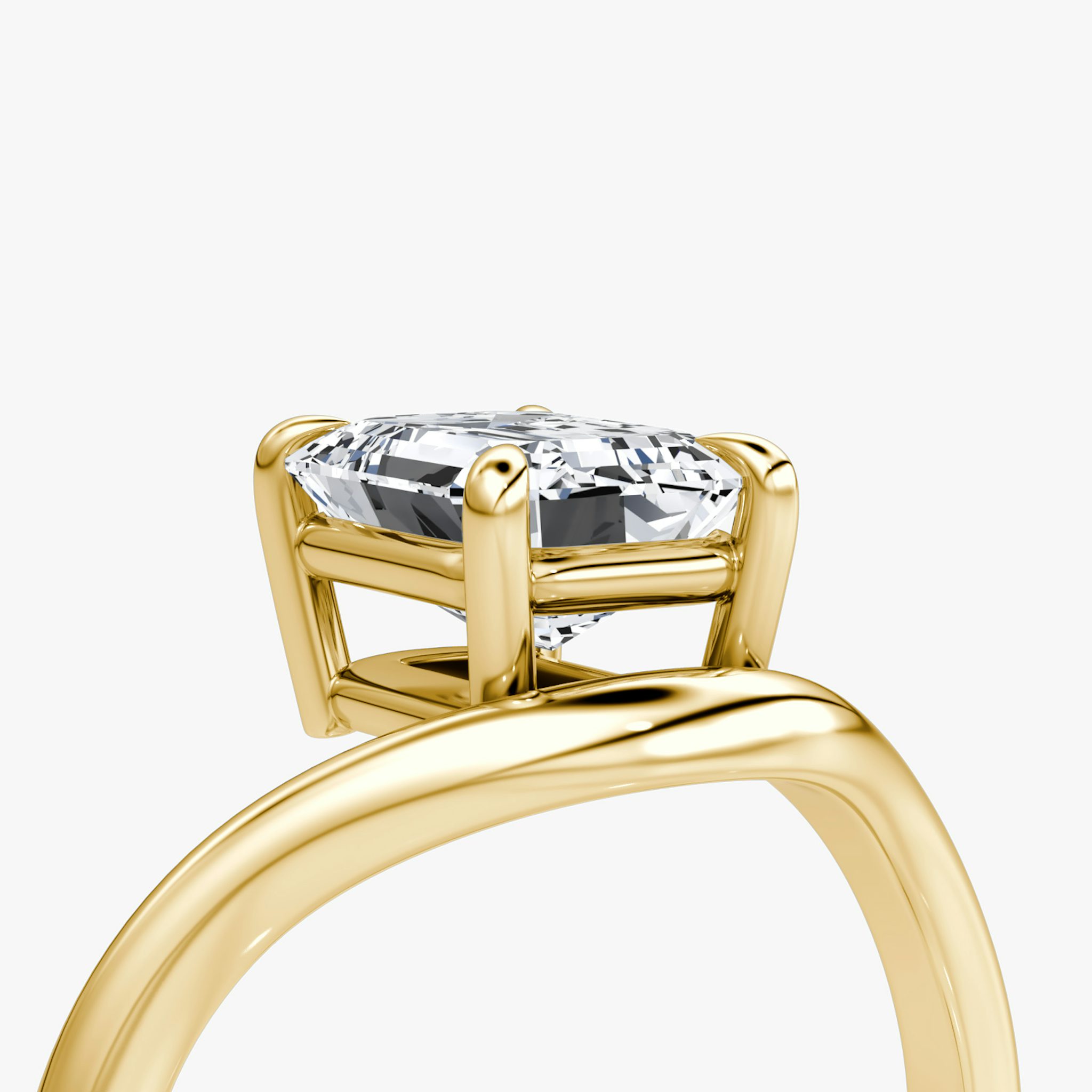 The Curve | Emerald | 18k | Yellow Gold | bandAccent: Plain | diamondOrientation: vertical | caratWeight: other