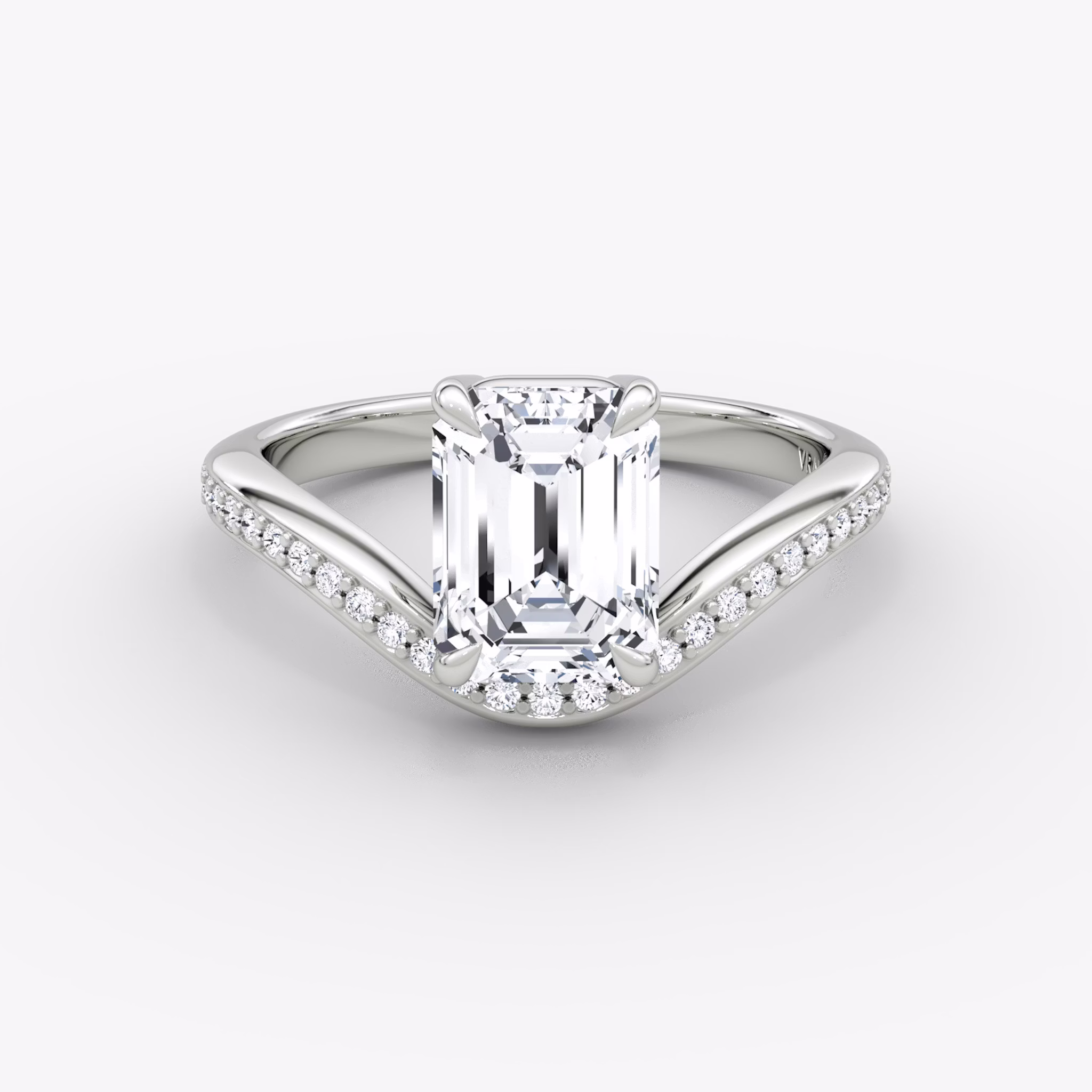 The Curve | Emerald | Platinum | bandAccent: Pavé | diamondOrientation: vertical | caratWeight: other