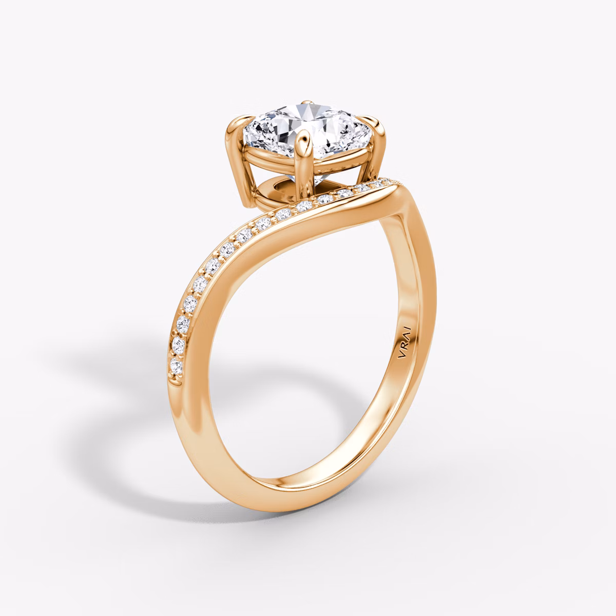Curve | Cushion | 14k | Roségold | bandAccent: Mit Pavé-Besatz | diamondOrientation: vertical | caratWeight: other