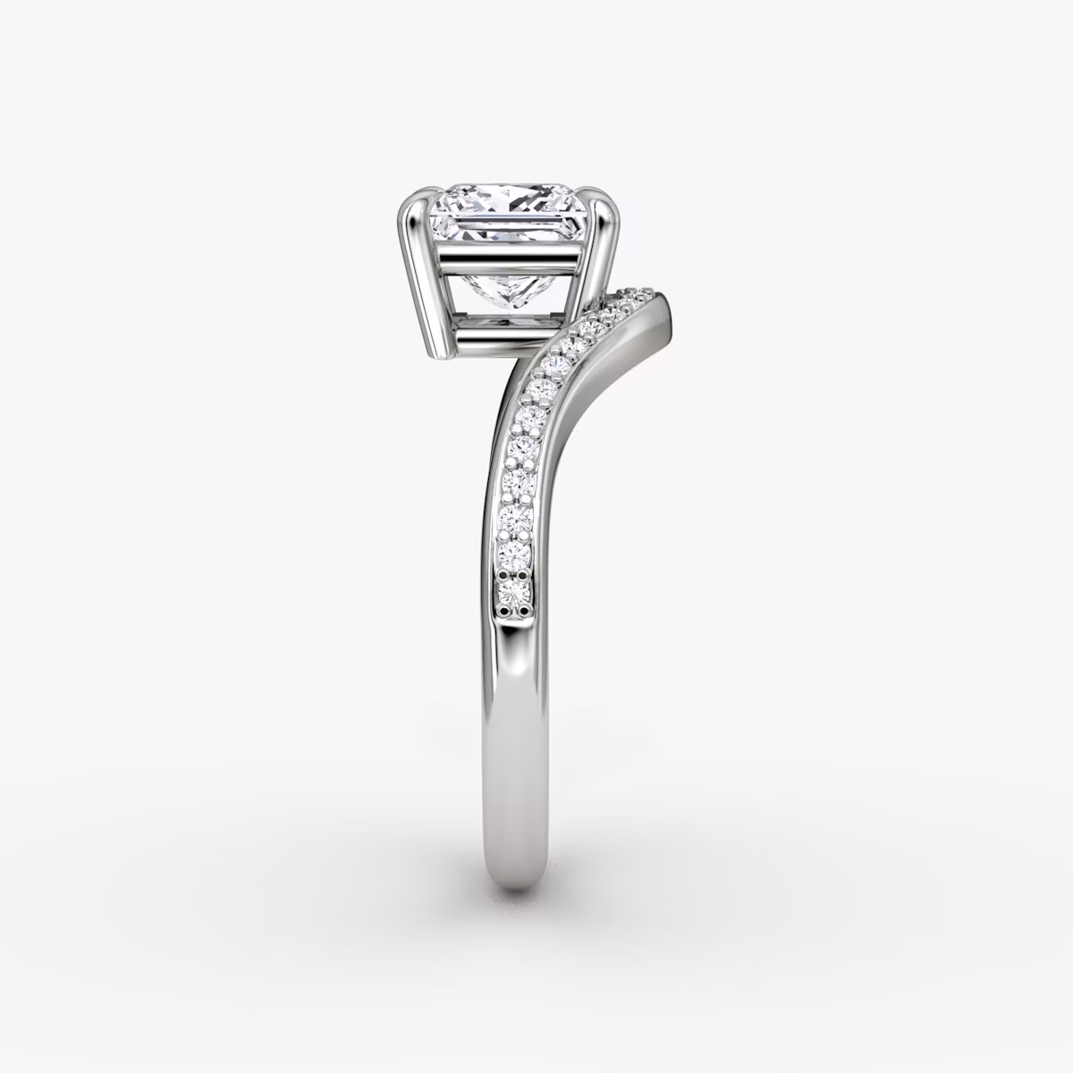 Curve | Princess | Platin | bandAccent: Mit Pavé-Besatz | diamondOrientation: vertical | caratWeight: other