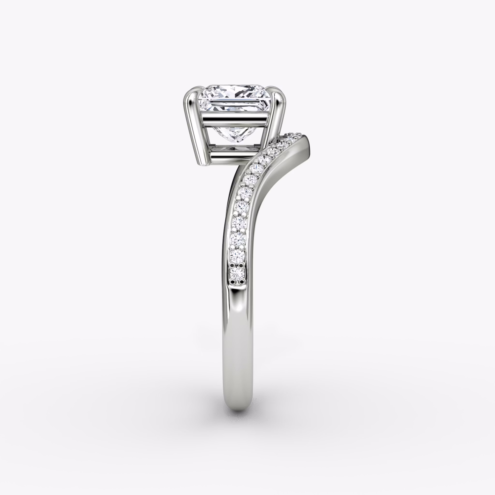 The Curve | Princess | Platinum | bandAccent: Pavé | diamondOrientation: vertical | caratWeight: other