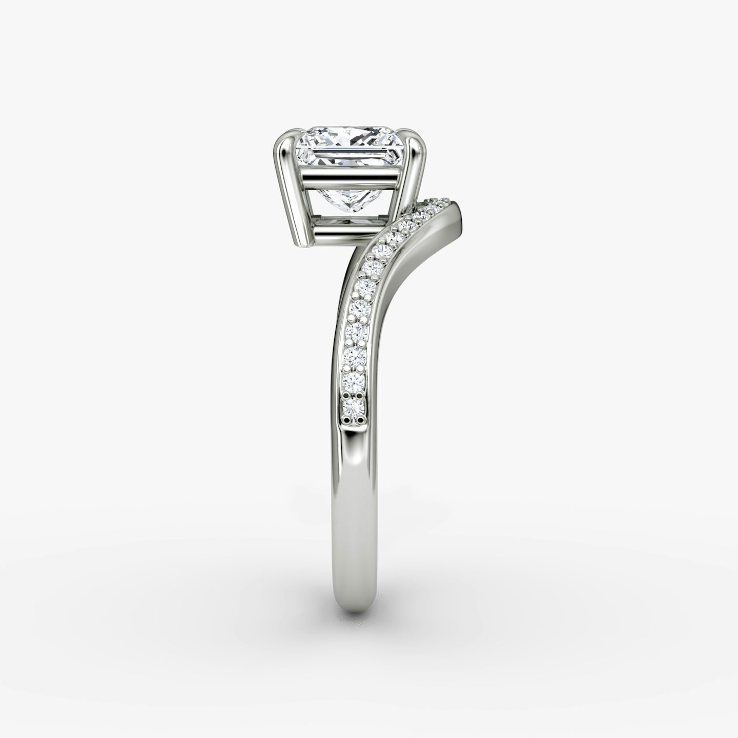Curve | Princess | Platin | bandAccent: Mit Pavé-Besatz | diamondOrientation: vertical | caratWeight: other