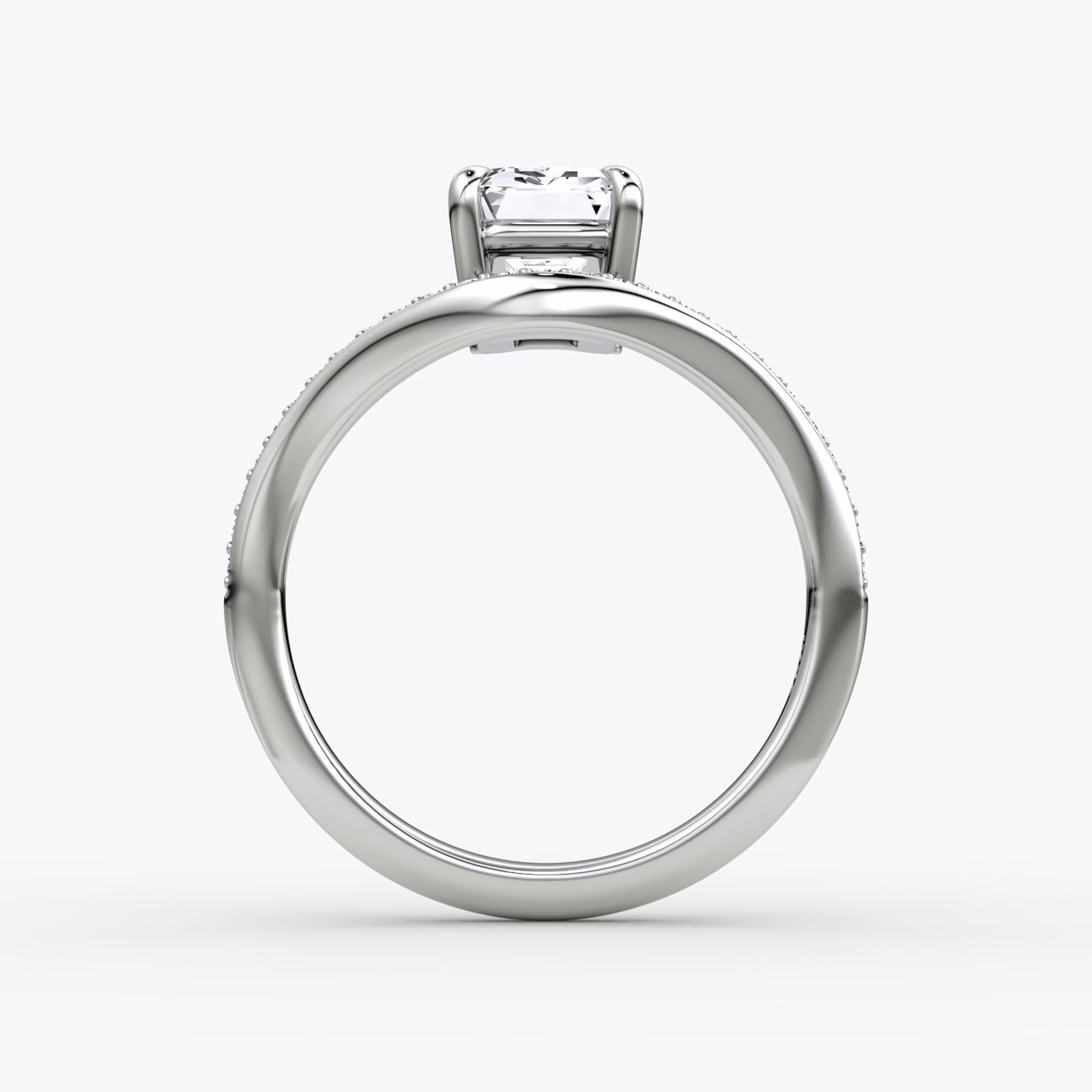 The Curve | Emerald | 18k | White Gold | bandAccent: Pavé | diamondOrientation: vertical | caratWeight: other