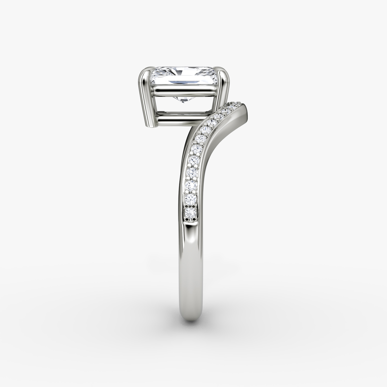 The Curve | Radiant | 18k | White Gold | bandAccent: Pavé | diamondOrientation: vertical | caratWeight: other