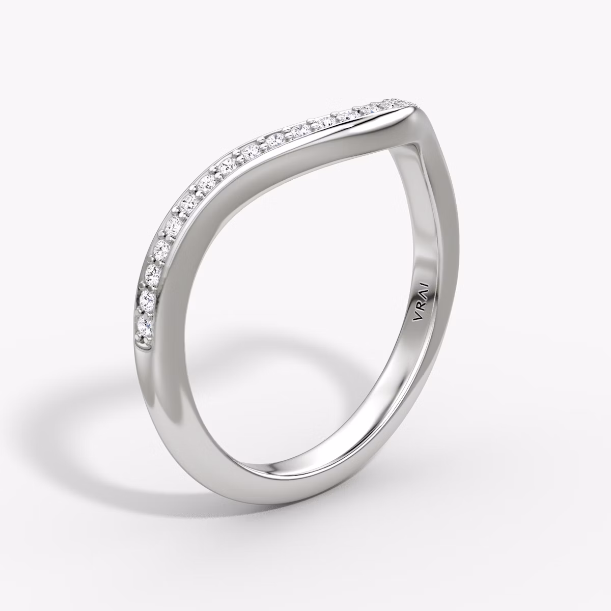 The Curve Band | Platinum | bandAccent: Pavé | bandStyle: half