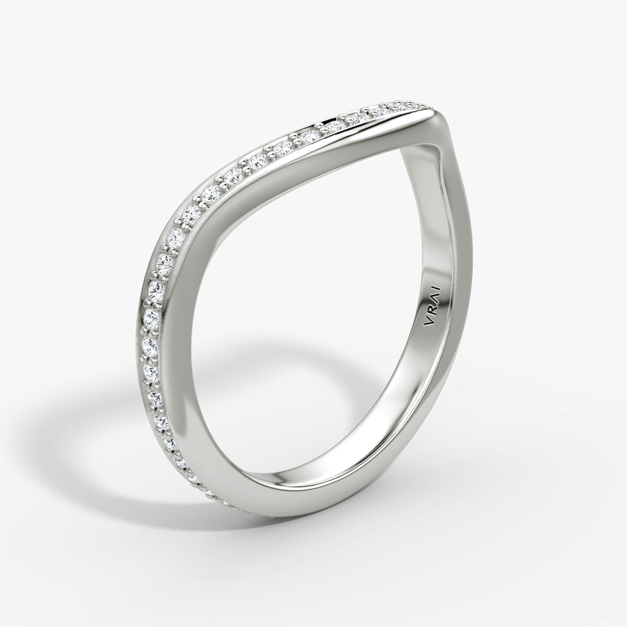 The Curve Band | Platinum | bandAccent: Pavé | bandStyle: full
