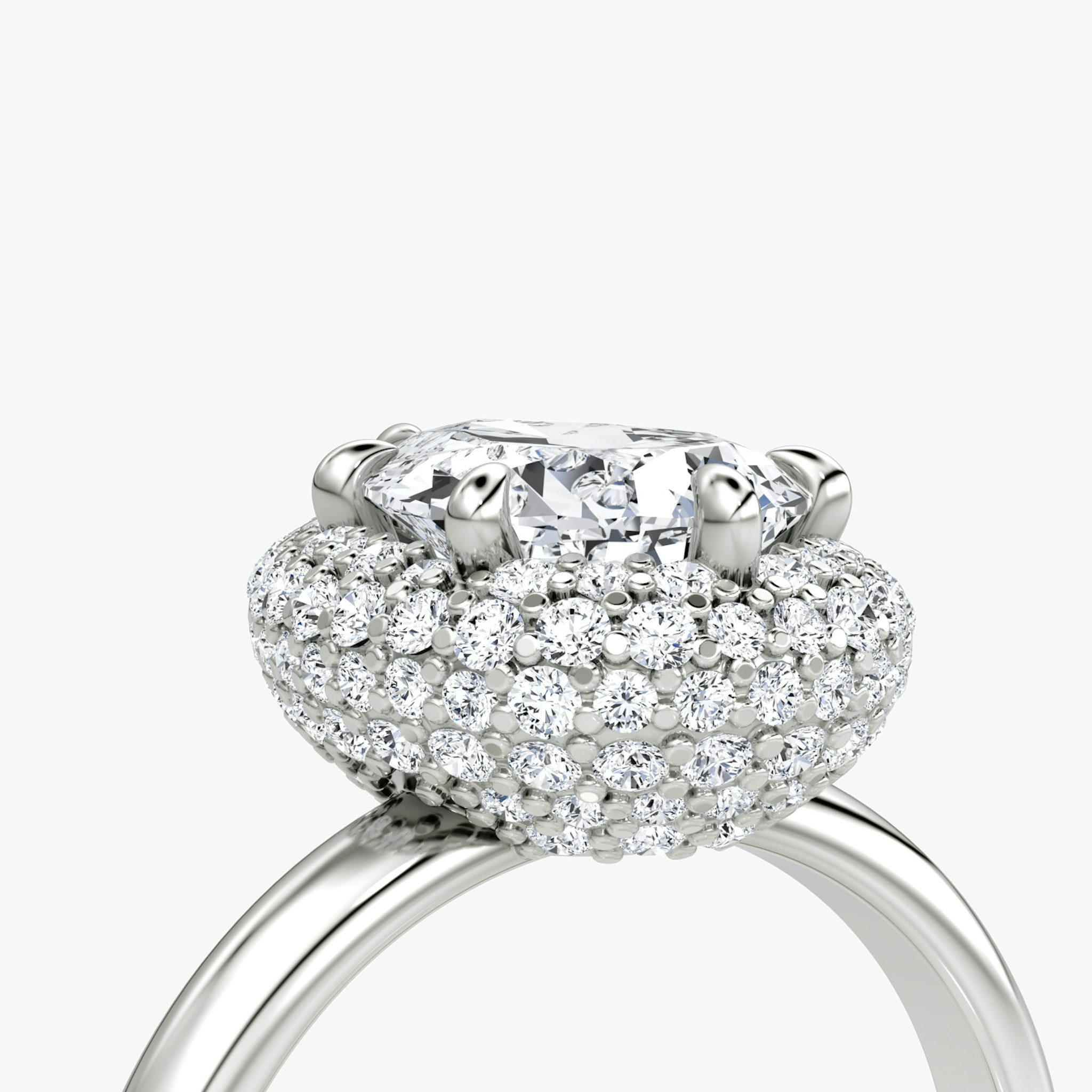 The Pavé Bombée | Pear | 18k | White Gold | bandAccent: Plain | diamondOrientation: vertical | caratWeight: other