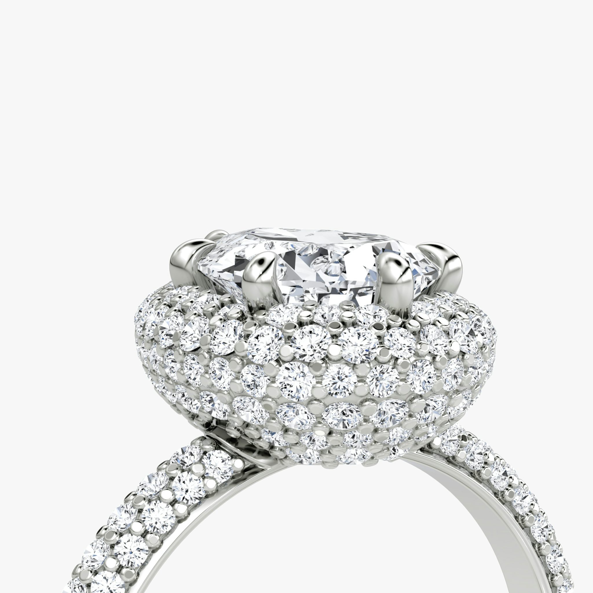 The Pavé Bombée | Pear | 18k | White Gold | bandAccent: Pavé | diamondOrientation: vertical | caratWeight: other