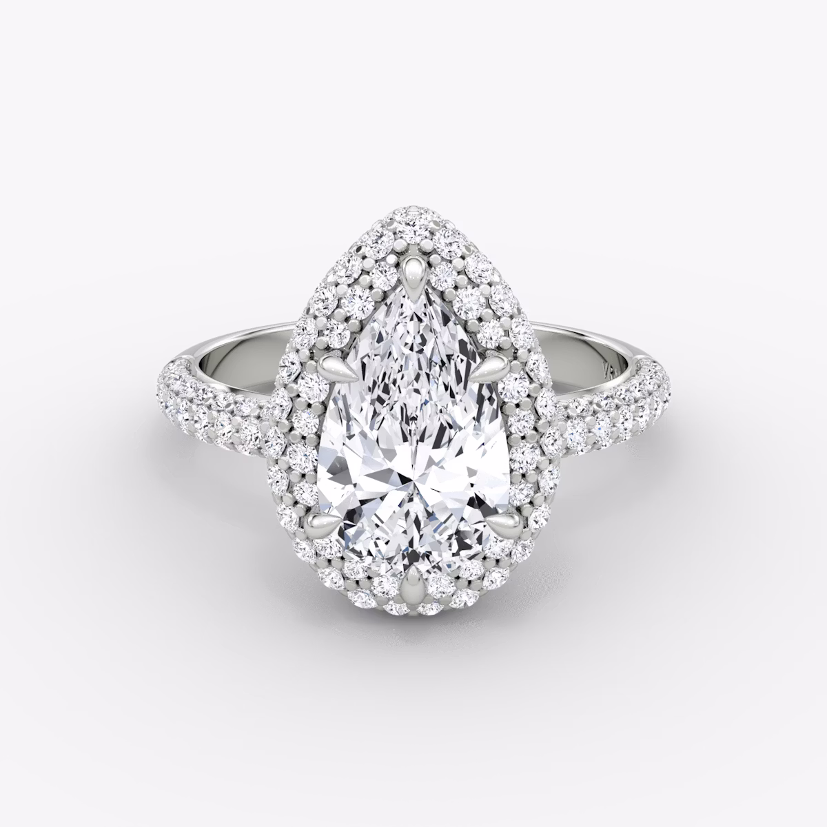 Anillo de compromiso Pavé Bombée | Pera | 18k | Oro blanco | bandAccent: Pavé | diamondOrientation: vertical | caratWeight: other