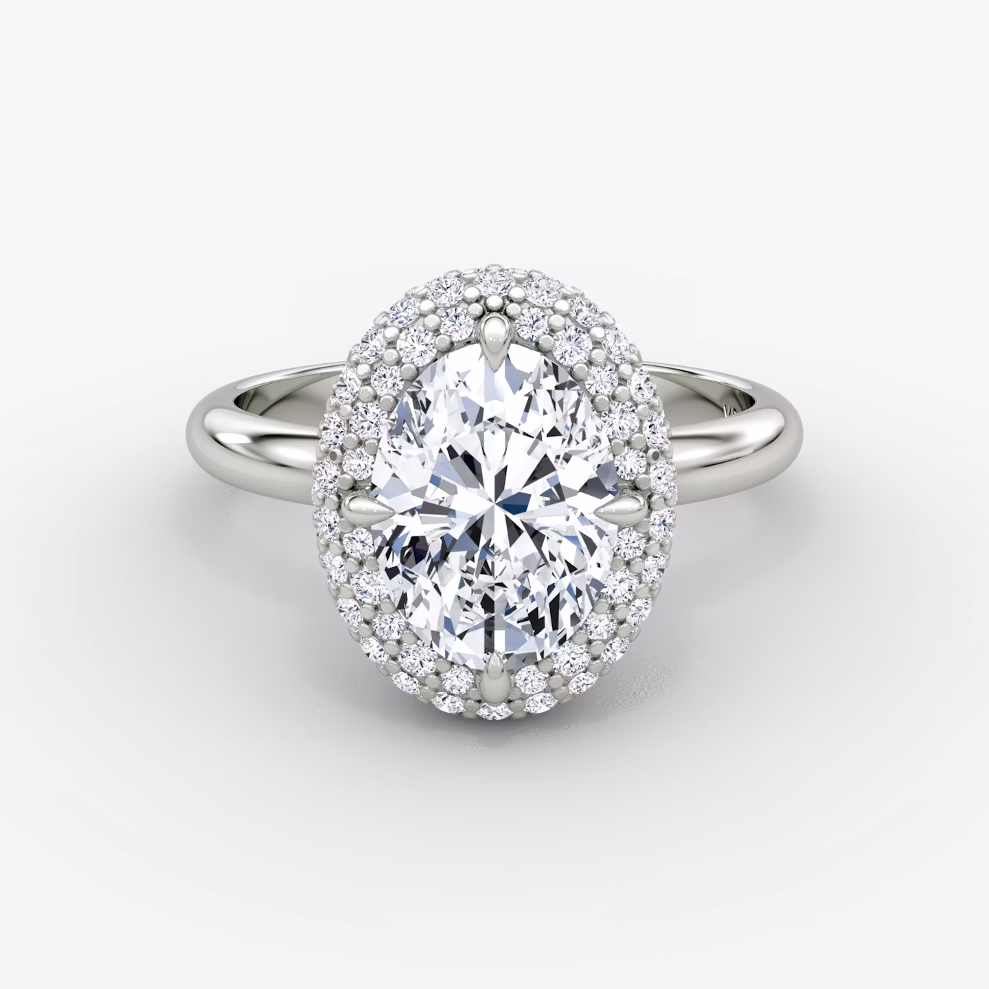 The Pavé Bombée Oval | White Gold