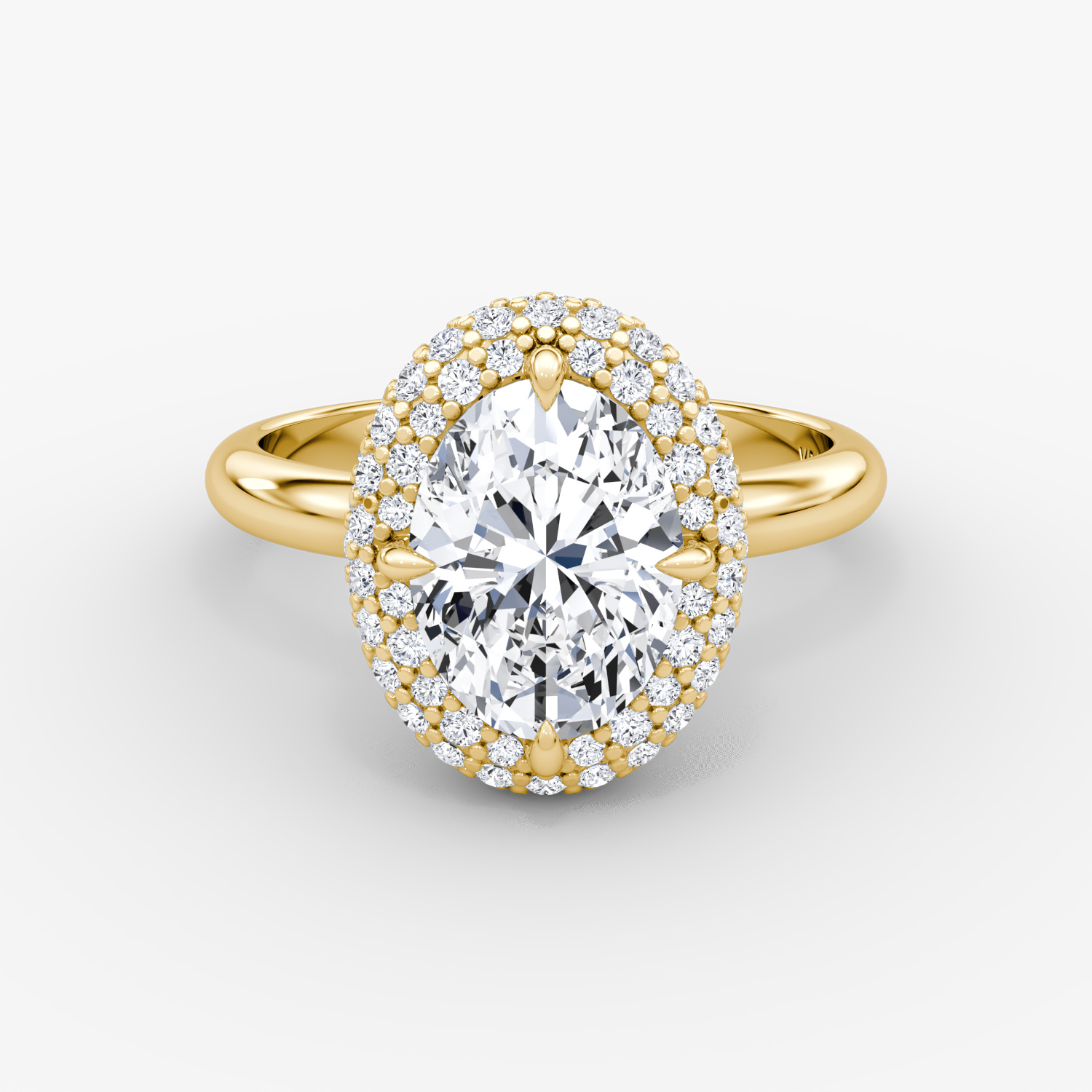 The Pavé Bombée Oval | Yellow Gold