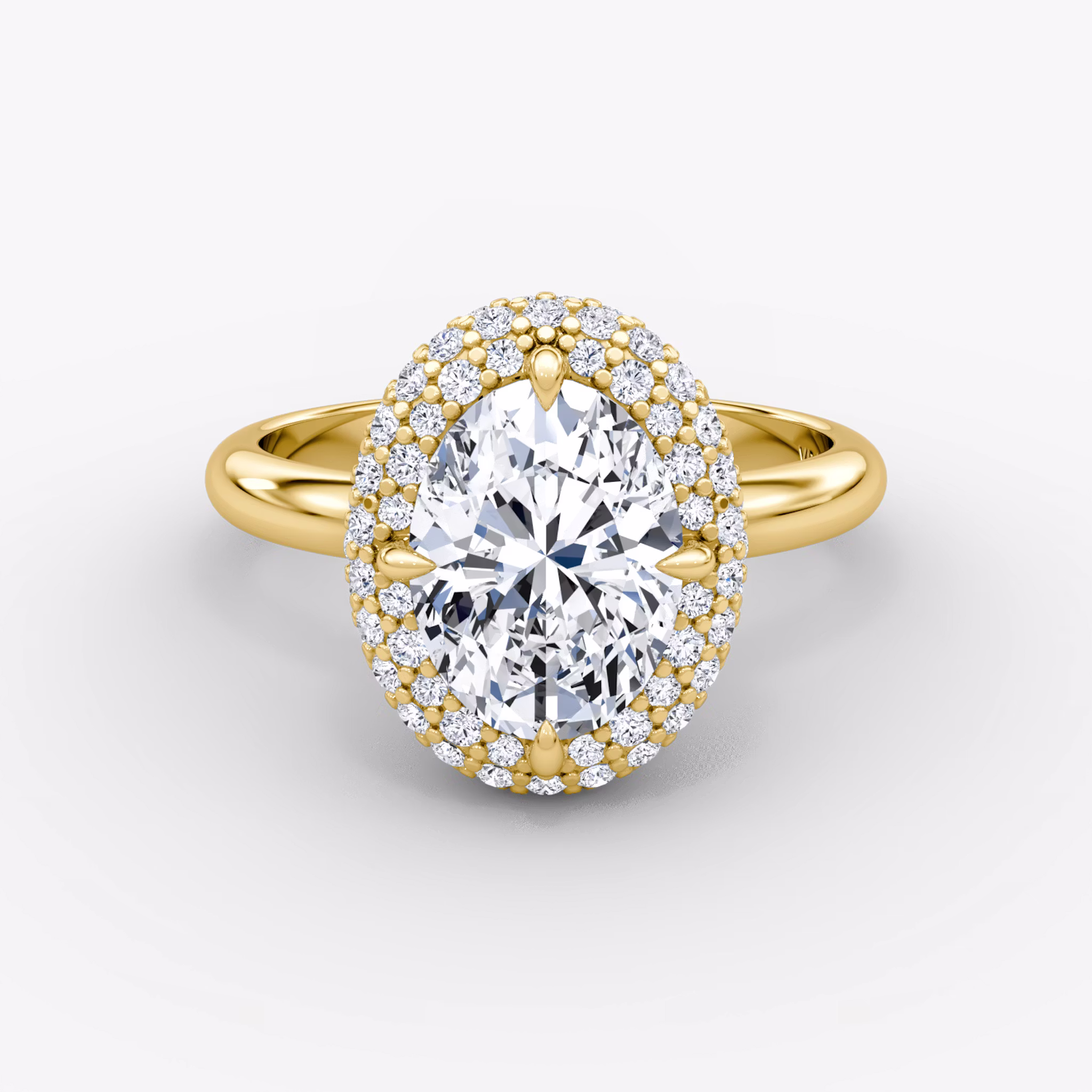 The Pavé Bombée Oval | Yellow Gold