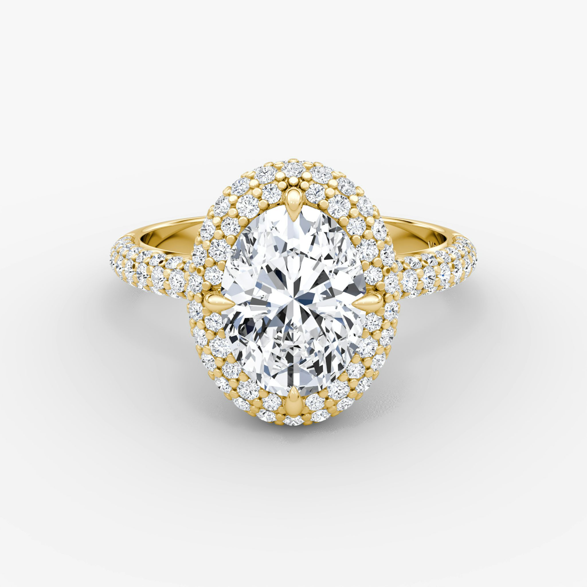 The Pavé Bombée | Oval | 18k | Yellow Gold | bandAccent: Pavé | diamondOrientation: vertical | caratWeight: other