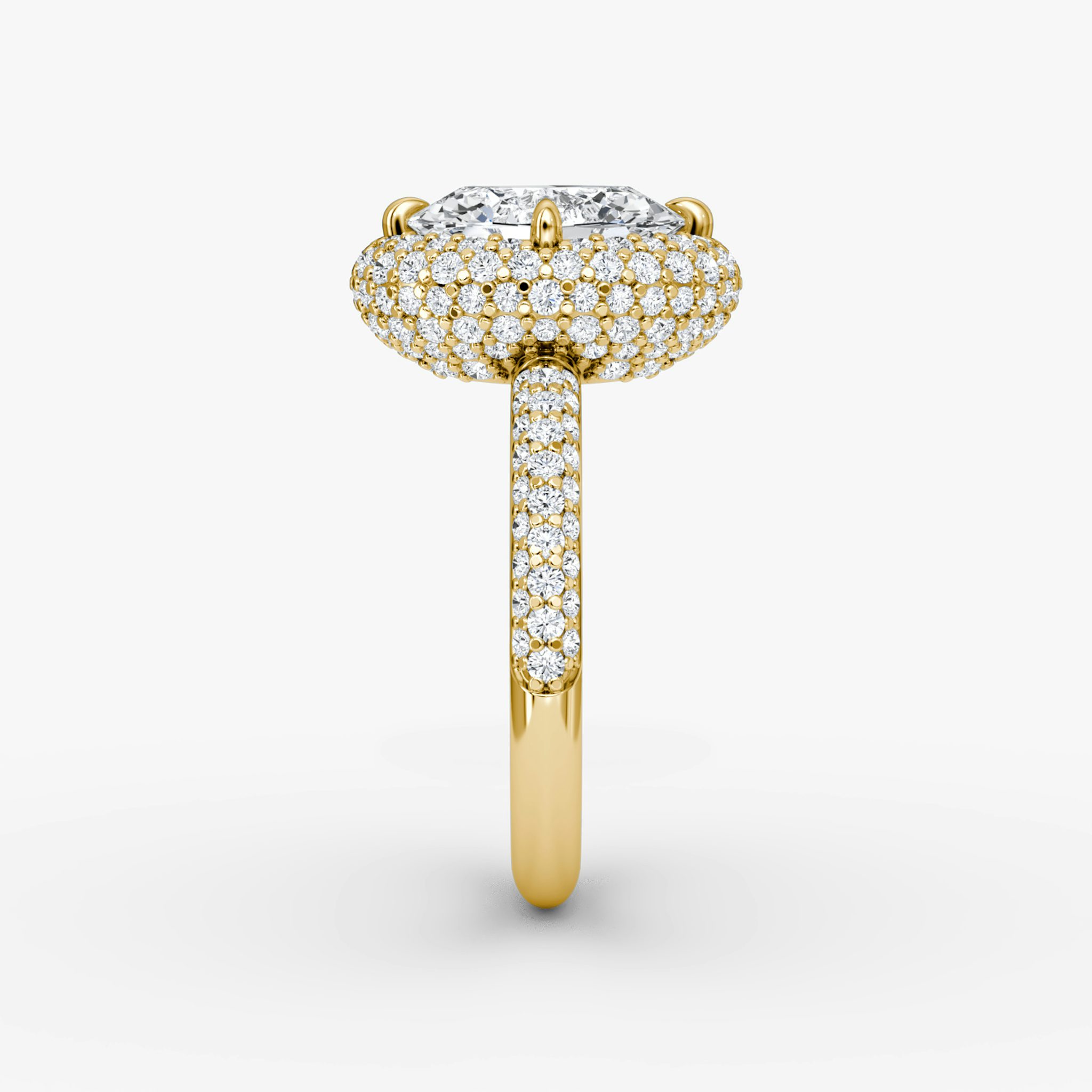 The Pavé Bombée | Oval | 18k | Yellow Gold | bandAccent: Pavé | diamondOrientation: vertical | caratWeight: other