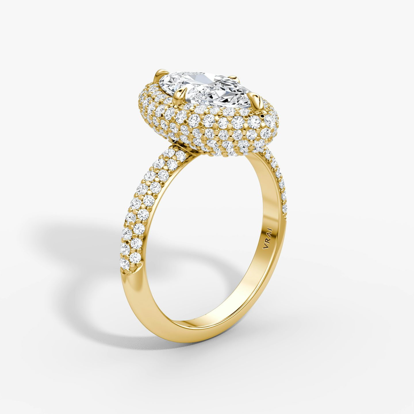 Anillo de compromiso Pavé Bombée | Marquise | 18k | Oro amarillo | bandAccent: Pavé | diamondOrientation: vertical | caratWeight: other