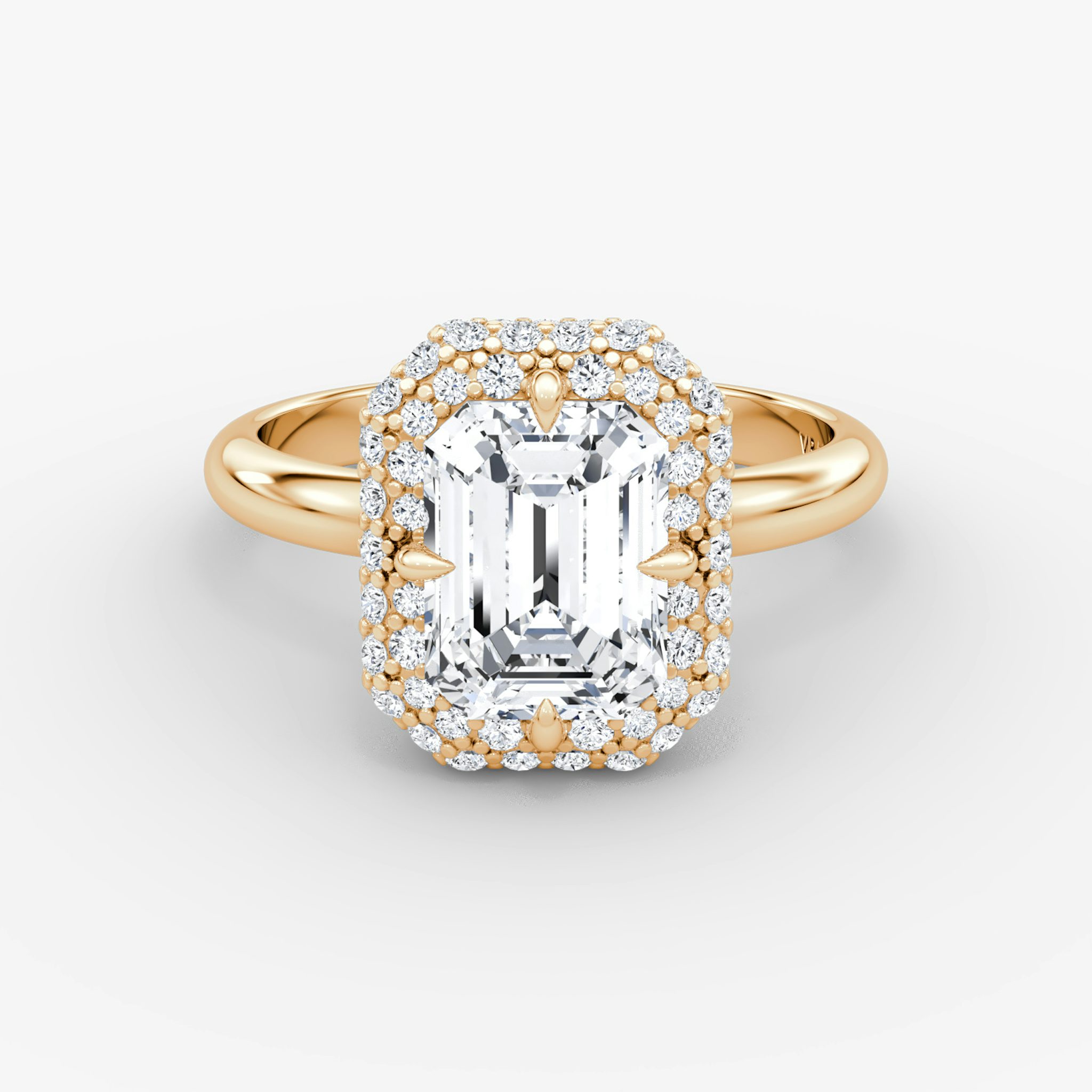 The Pavé Bombée | Emerald | 14k | Rose Gold | bandAccent: Plain | diamondOrientation: vertical | caratWeight: other