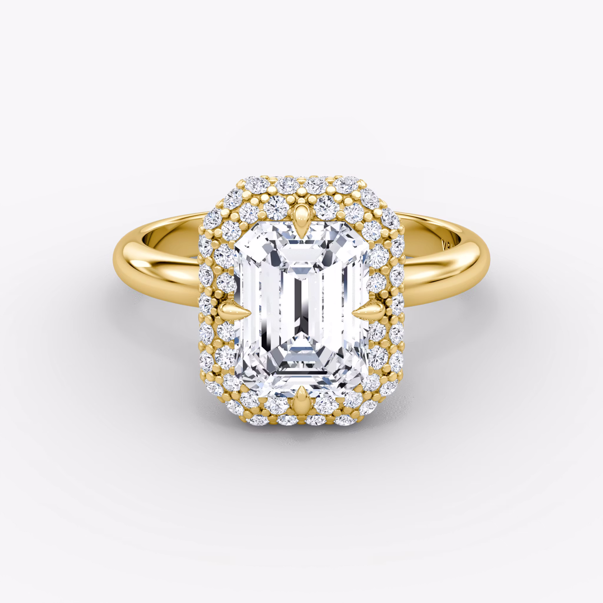 The Pavé Bombée Emerald | Yellow Gold