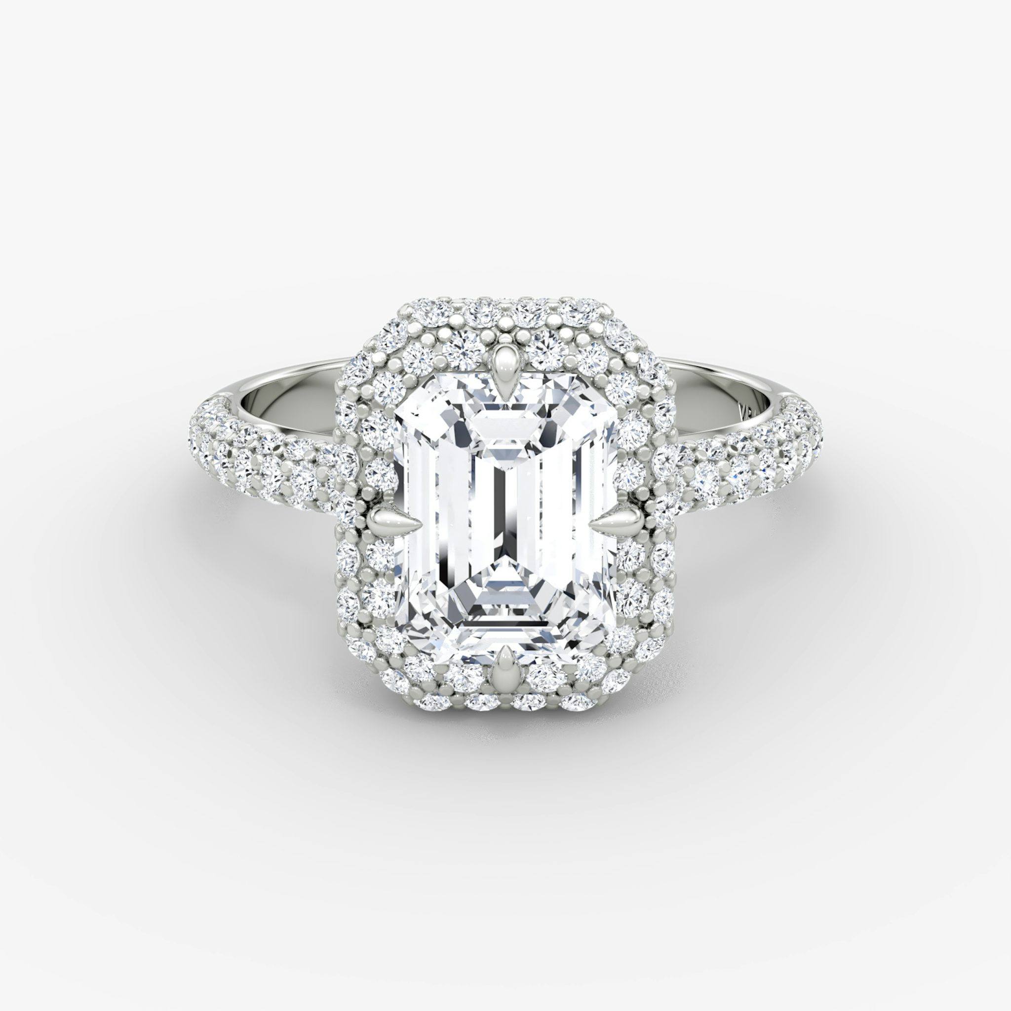 The Pavé Bombée | Emerald | 18k | White Gold | bandAccent: Pavé | diamondOrientation: vertical | caratWeight: other