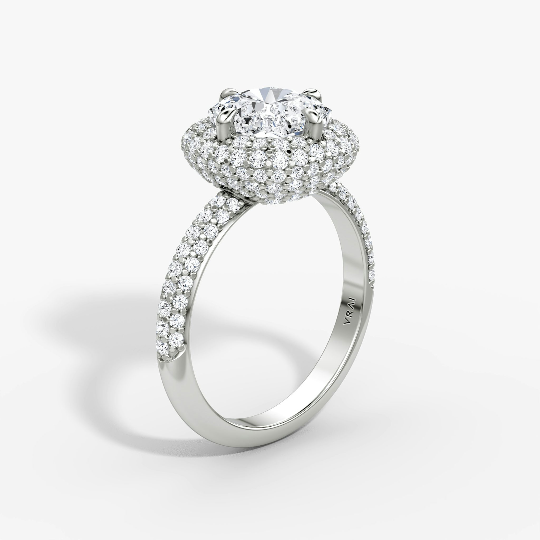 The Pavé Bombée | Cushion | 18k | White Gold | bandAccent: Pavé | diamondOrientation: vertical | caratWeight: other