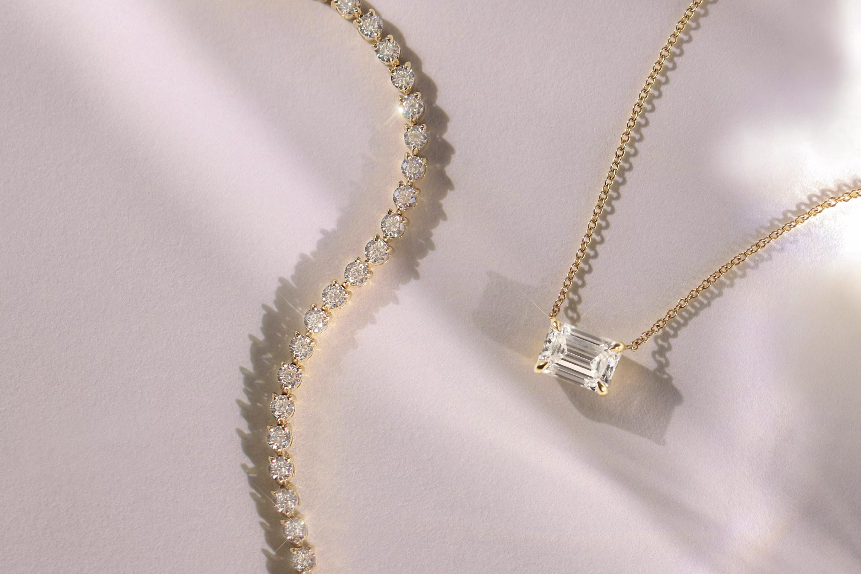 The Rise of Conscious Gifting: How Zero-Emission Jewelry Is Changing Luxury Gifting in 2025