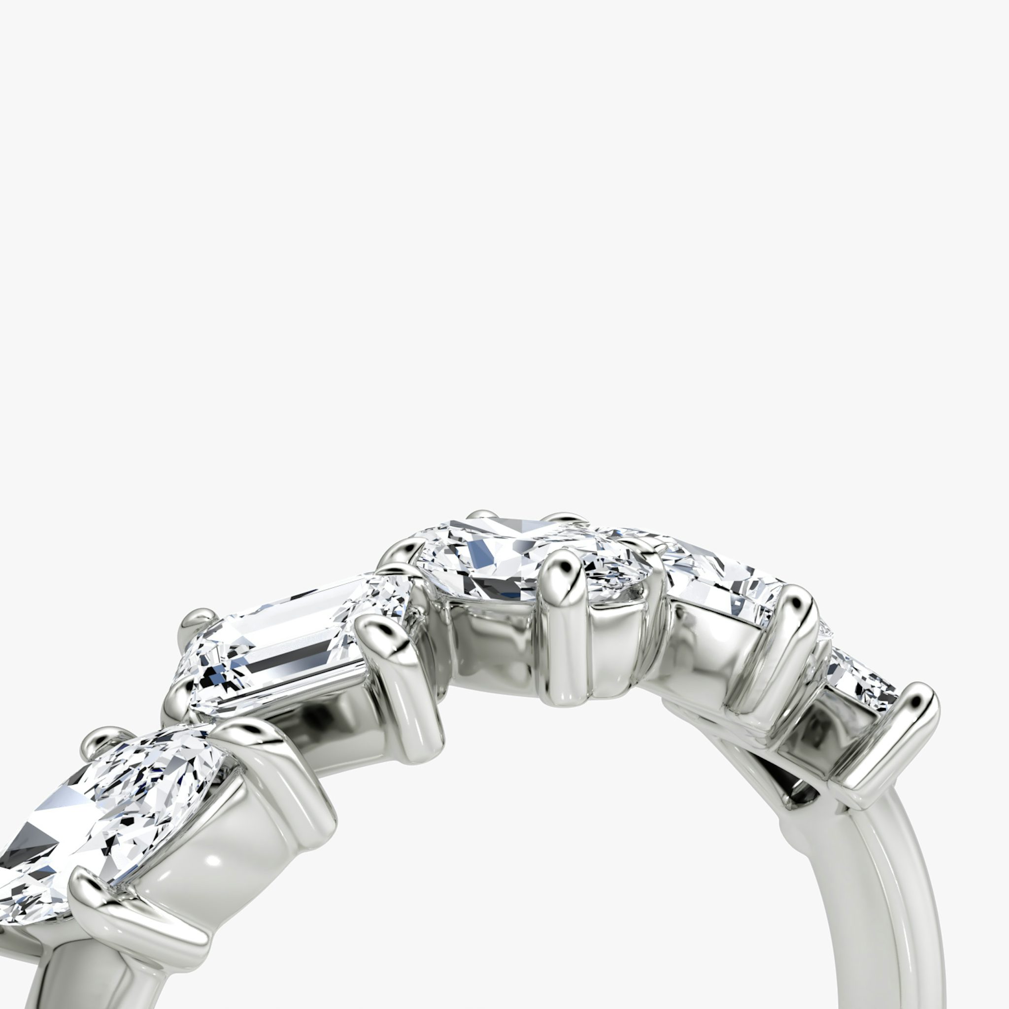 Shooting Star Ring | 18k | White Gold | eternityStyle: half