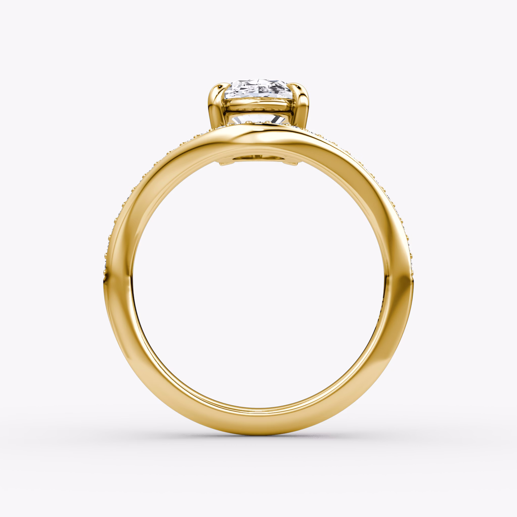 The Curve | Oval | 18k | Yellow Gold | bandAccent: Pavé | diamondOrientation: vertical | caratWeight: other