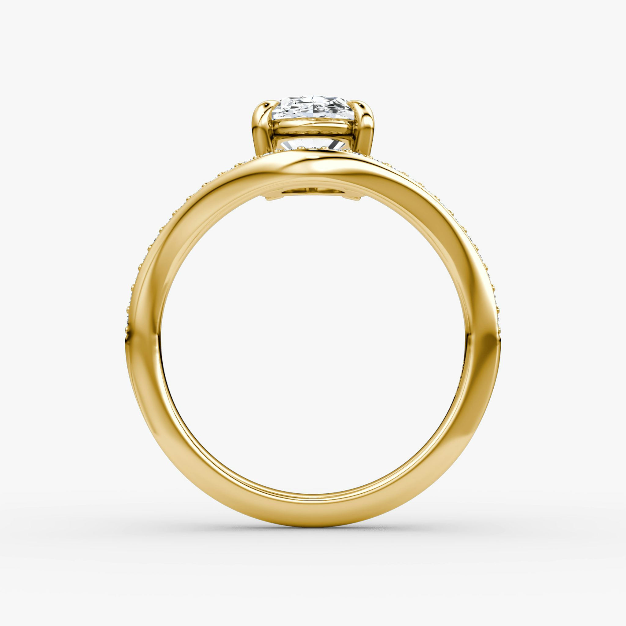 The Curve | Oval | 18k | Yellow Gold | bandAccent: Pavé | diamondOrientation: vertical | caratWeight: other