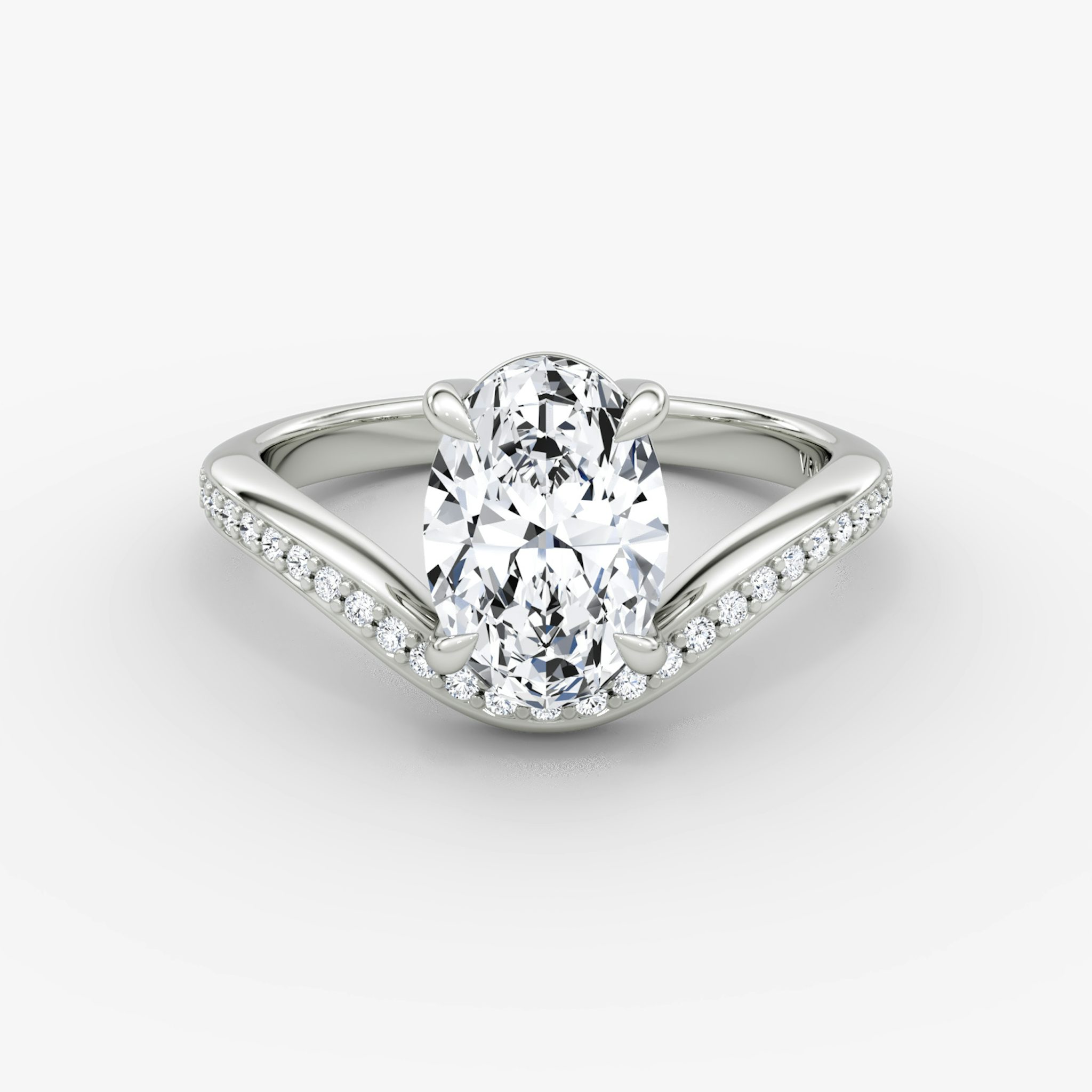 The Curve | Oval | Platinum | bandAccent: Pavé | diamondOrientation: vertical | caratWeight: other