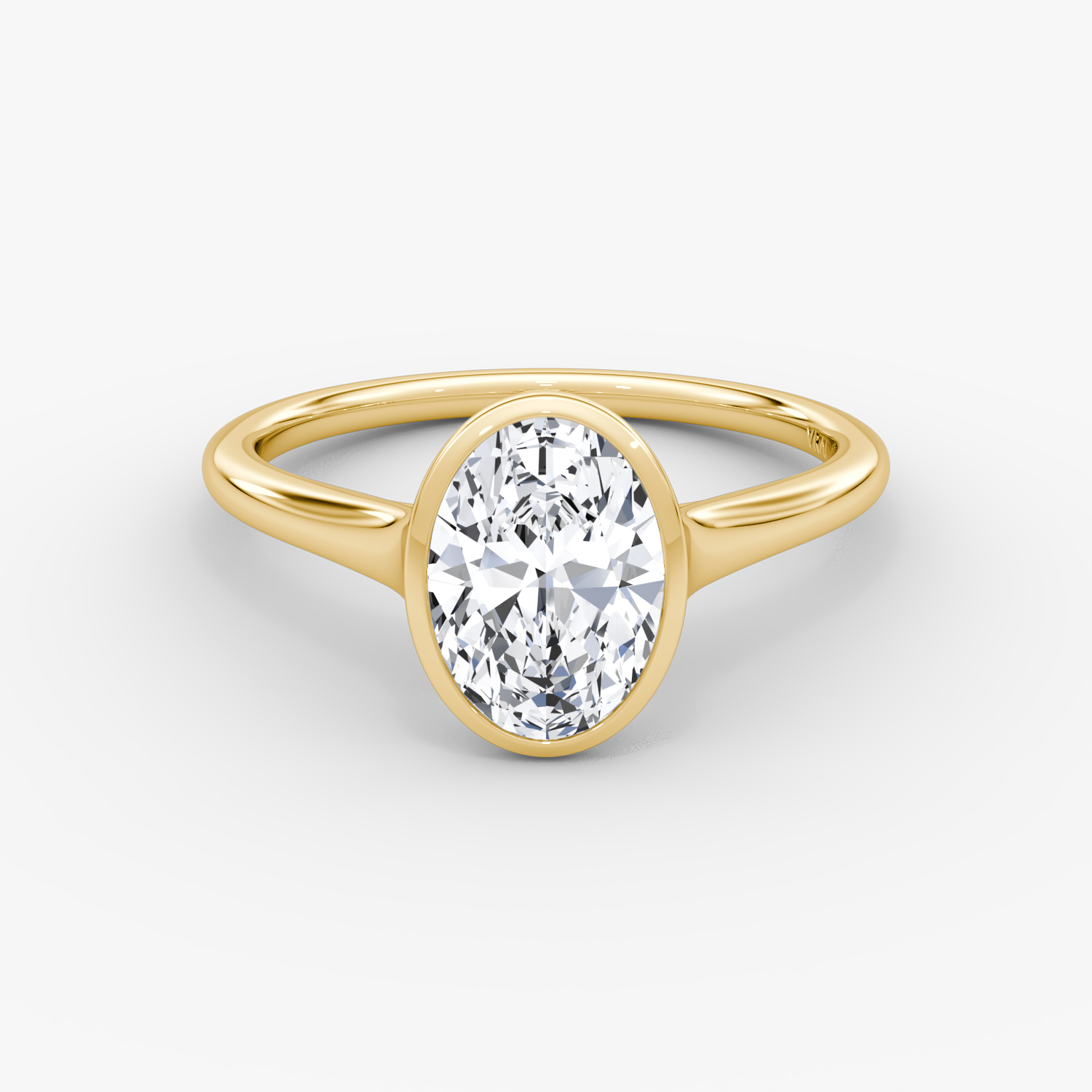 The Flat Edge Bezel | Oval | 18k | Yellow Gold | bandAccent: Plain | diamondOrientation: vertical | caratWeight: other