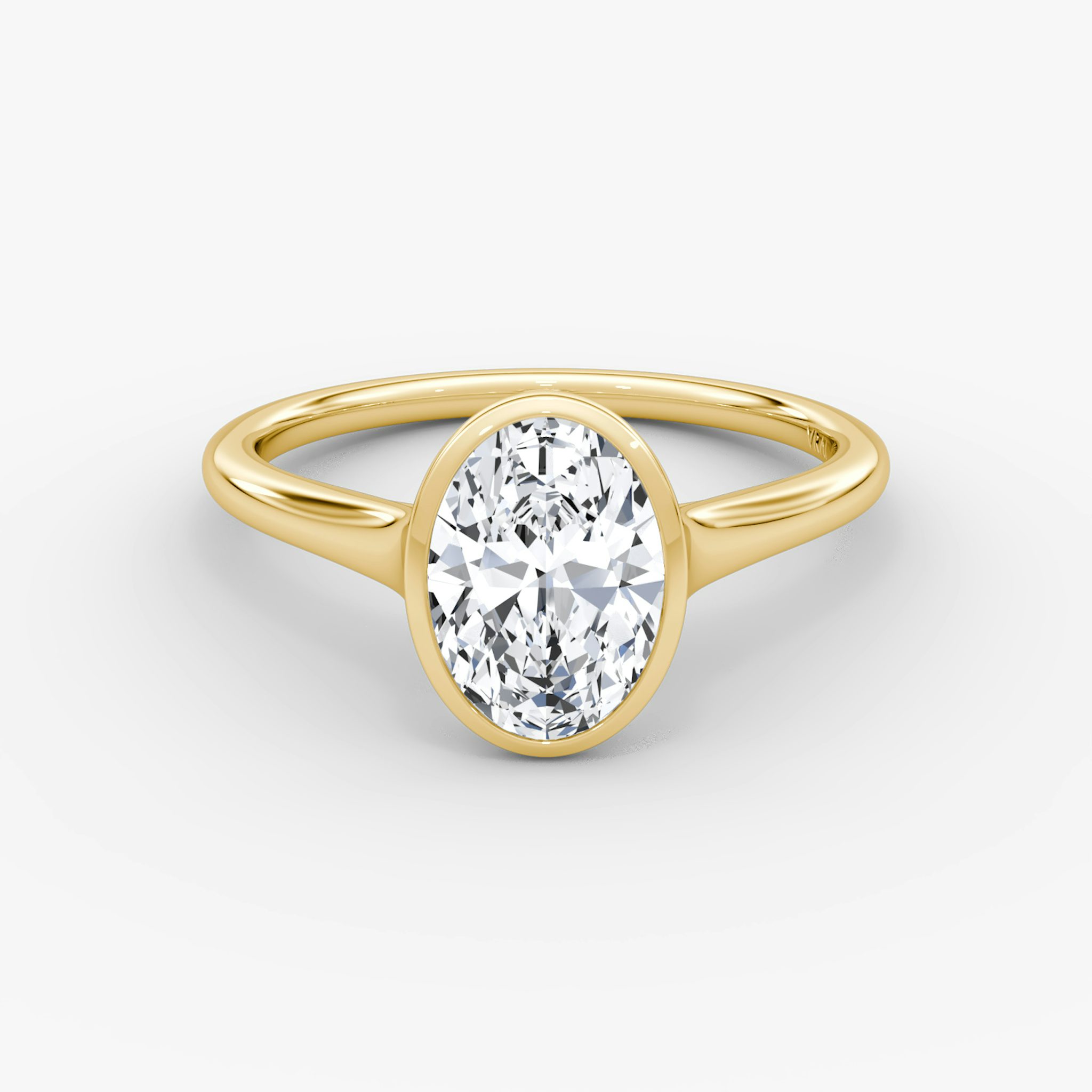 The Flat Edge Bezel | Oval | 18k | Yellow Gold | bandAccent: Plain | diamondOrientation: vertical | caratWeight: other