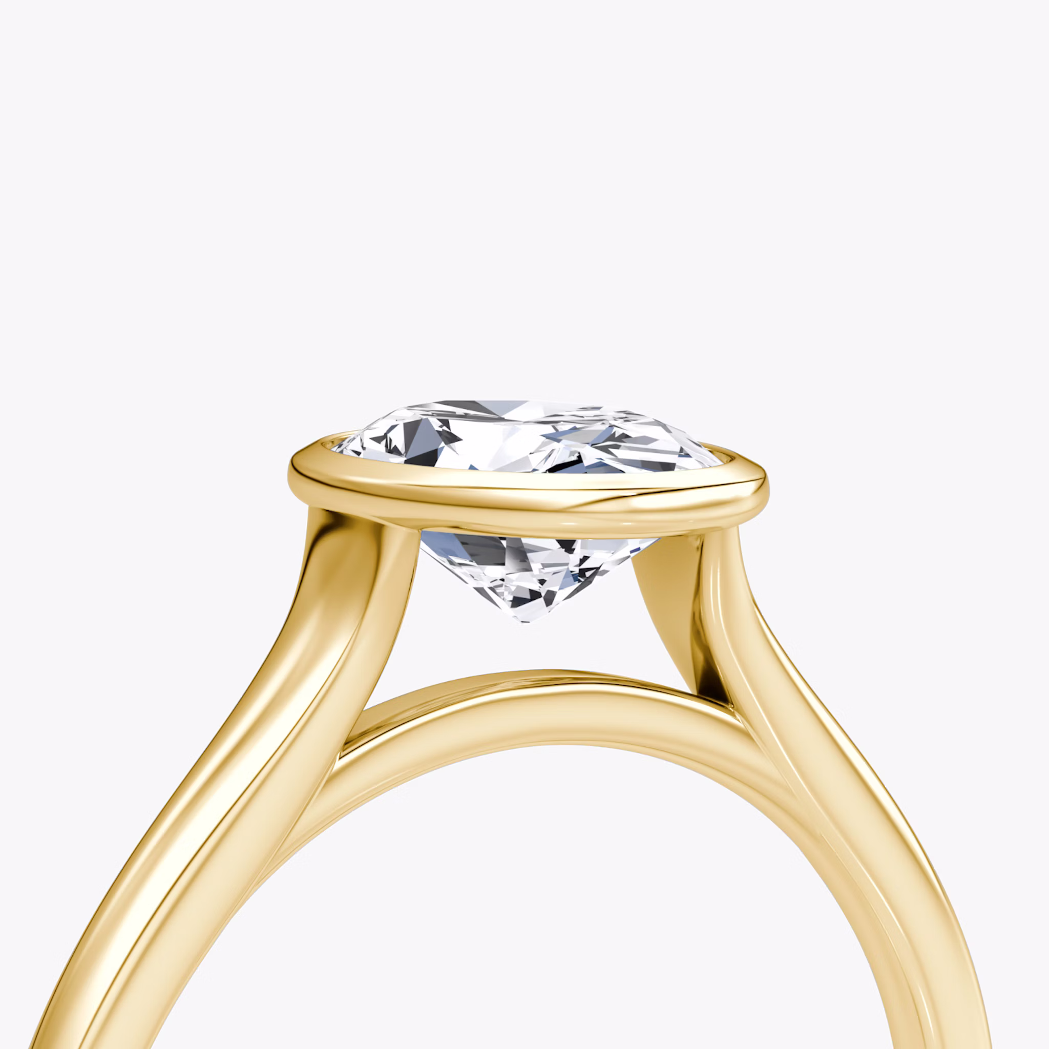 The Flat Edge Bezel | Oval | 18k | Yellow Gold | bandAccent: Plain | diamondOrientation: vertical | caratWeight: other