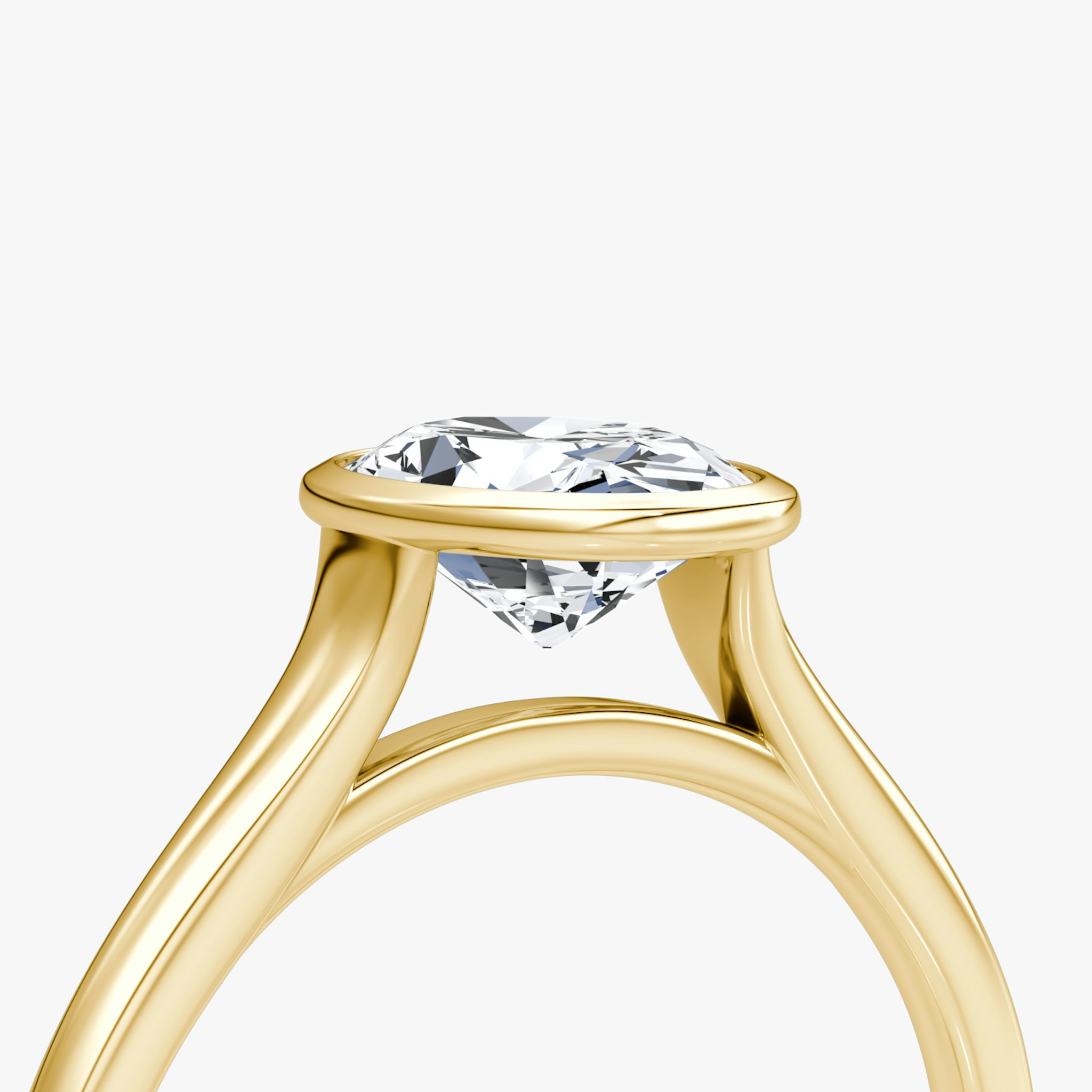 The Flat Edge Bezel | Oval | 18k | Yellow Gold | bandAccent: Plain | diamondOrientation: vertical | caratWeight: other