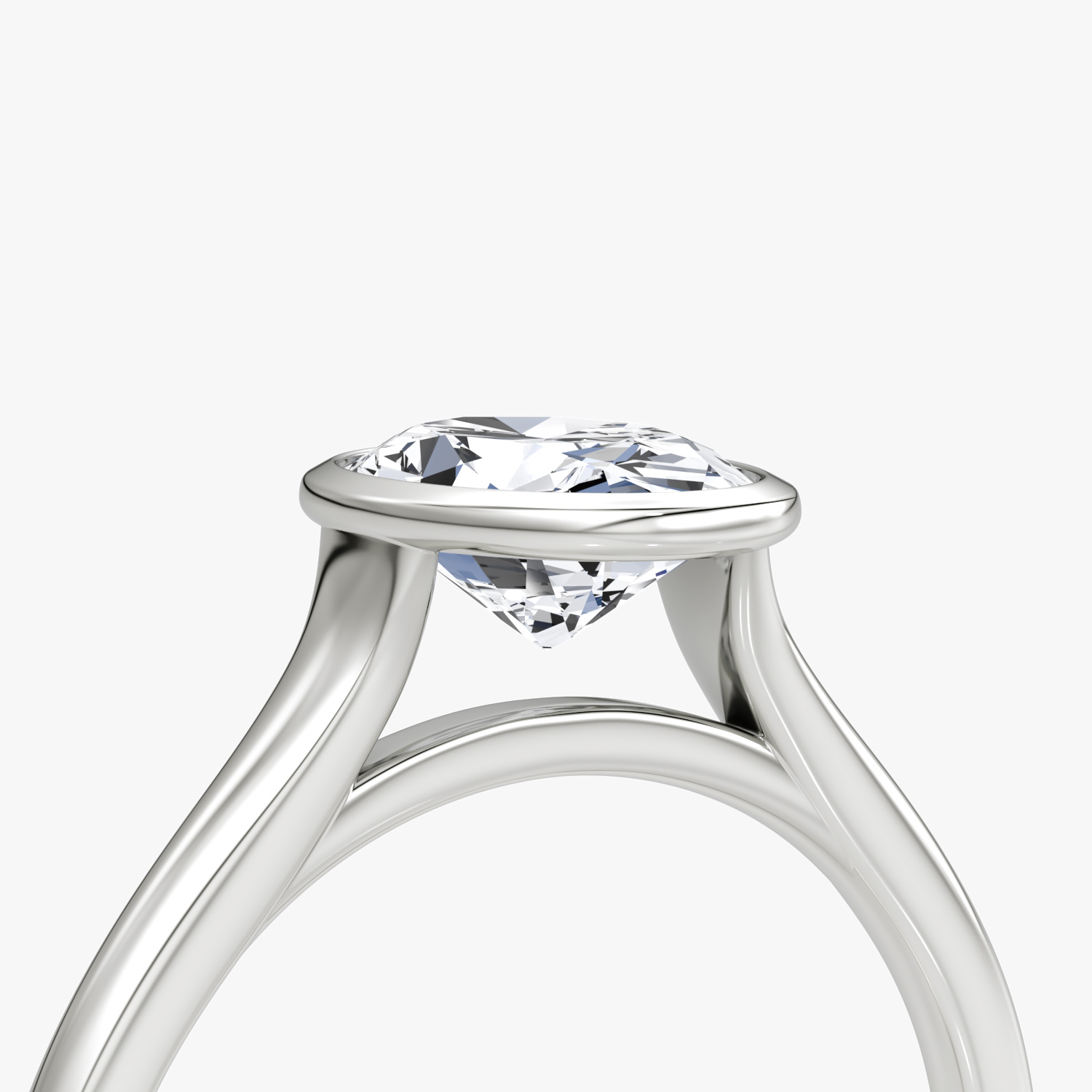 The Flat Edge Bezel | Oval | 18k | White Gold | bandAccent: Plain | diamondOrientation: vertical | caratWeight: other