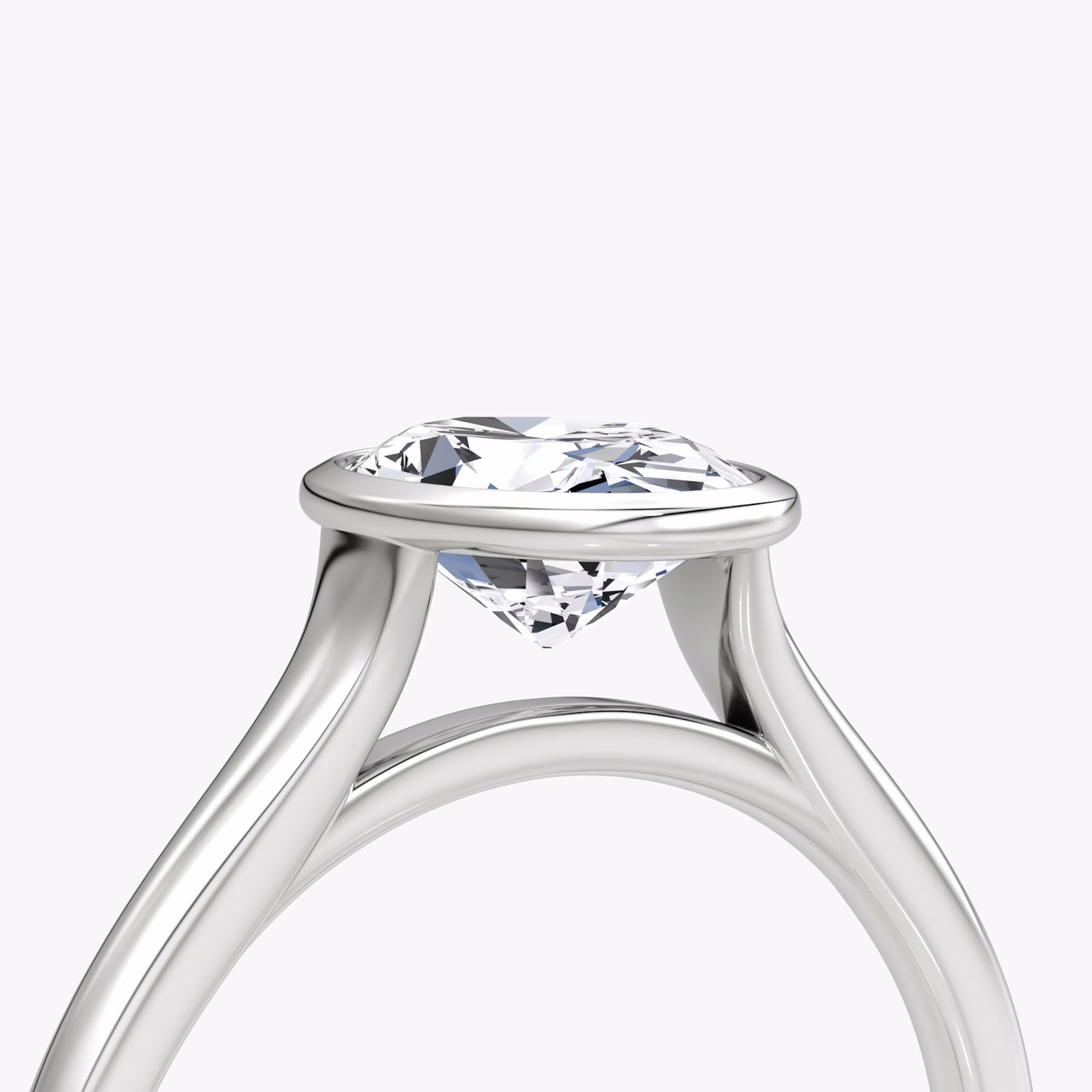The Flat Edge Bezel | Oval | 18k | White Gold | bandAccent: Plain | diamondOrientation: vertical | caratWeight: other