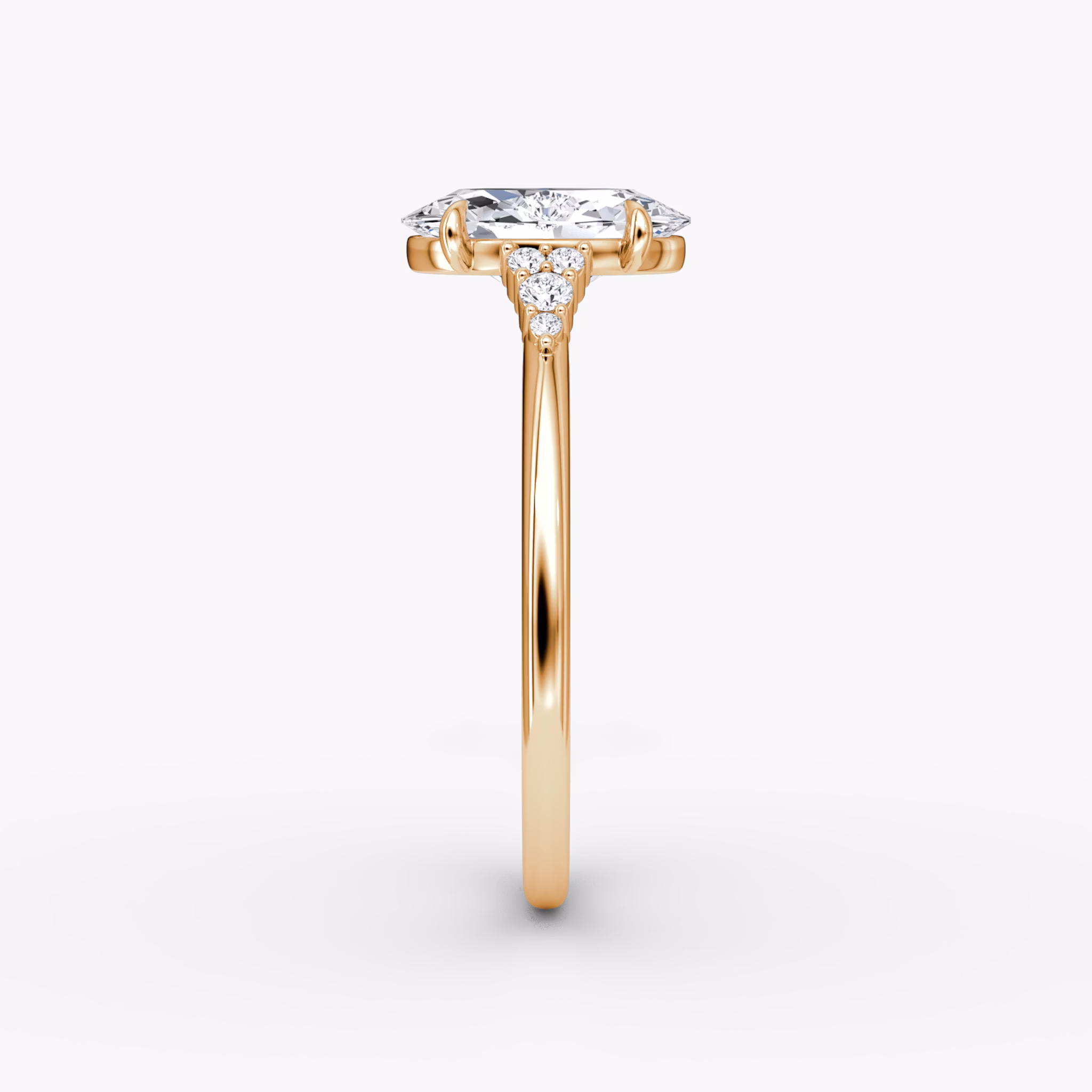 Anillo de compromiso Side Cluster Cathedral | Oval | 14k | Oro rosa | bandAccent: Simple | diamondOrientation: vertical | caratWeight: other