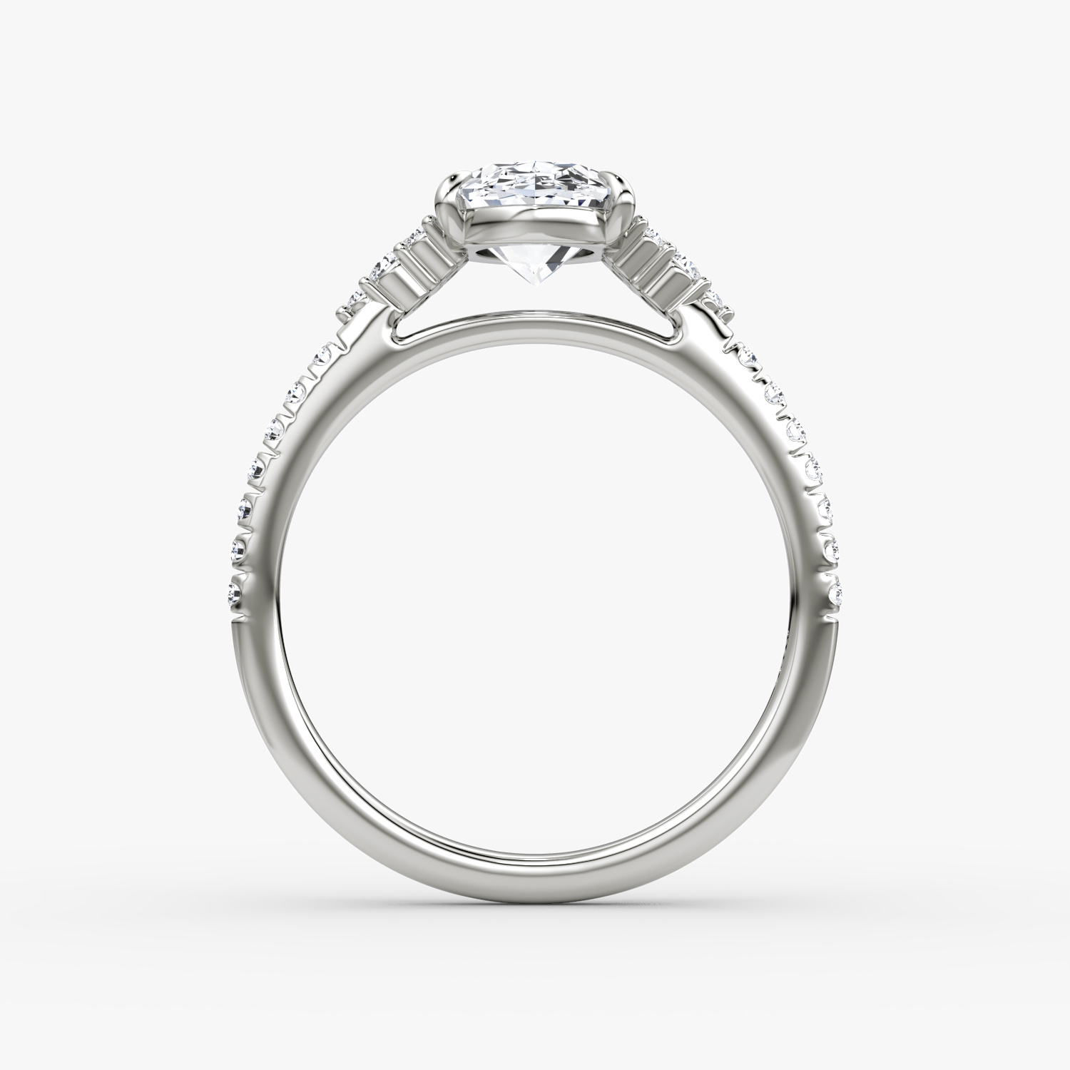Side Cluster Cathedral | Oval | 18k | Weißgold | bandAccent: Mit Pavé-Besatz | diamondOrientation: vertical | caratWeight: other
