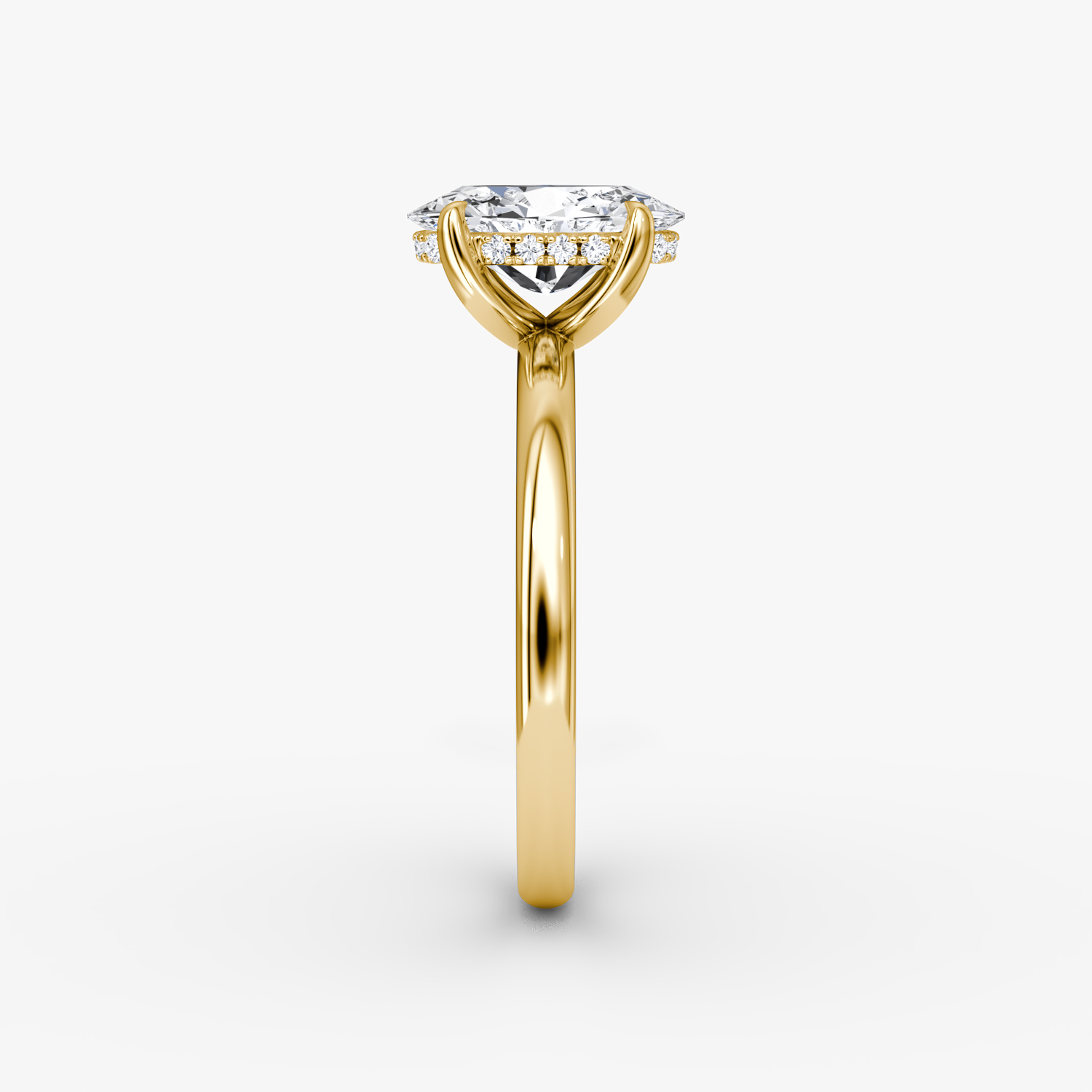 Classic Hidden Halo | Oval | 18k | Gelbgold | bandAccent: Ohne Pavé-Besatz | bandWidth: large | prongStyle: Ohne Pavé-Besatz | diamondOrientation: vertical | caratWeight: other