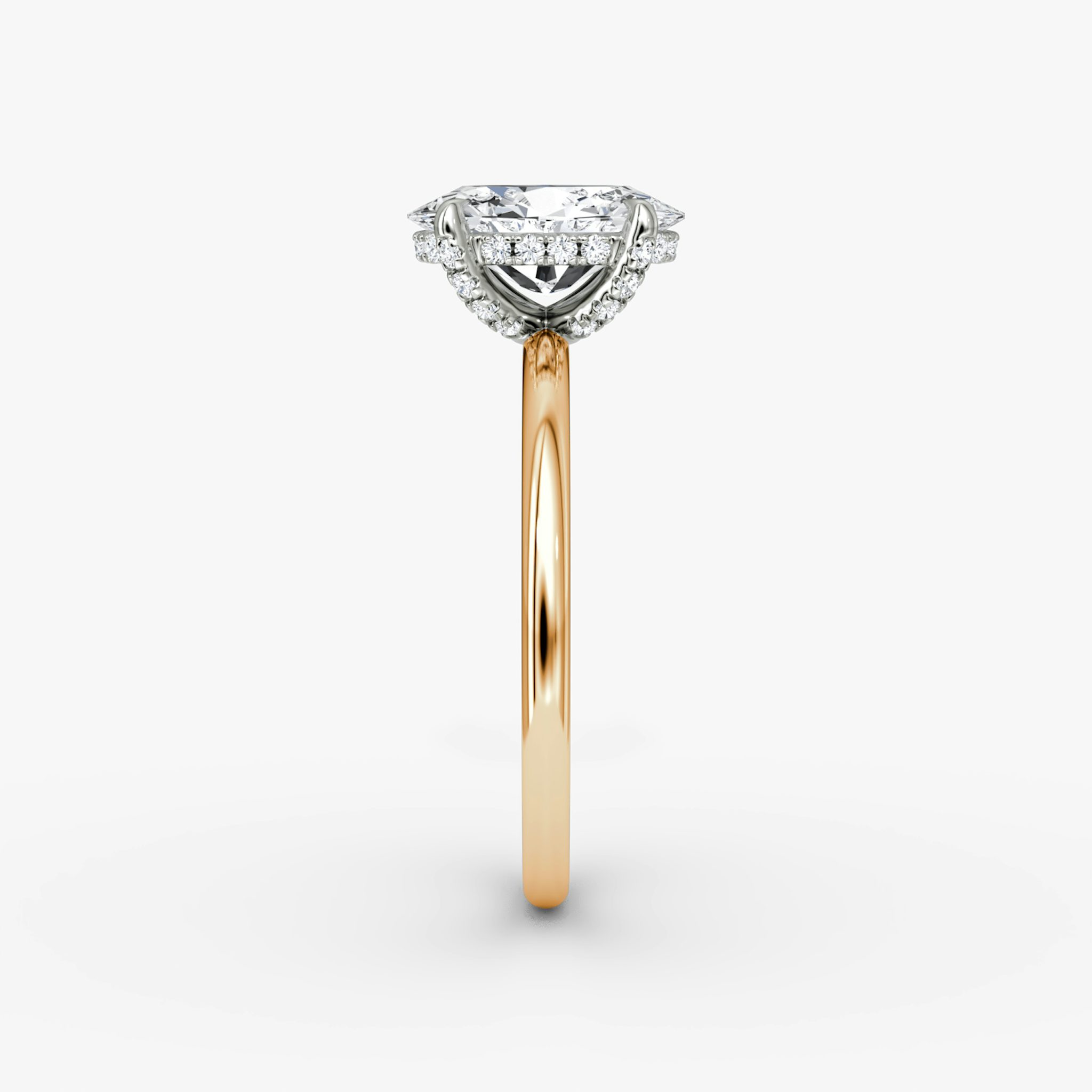 Anillo de compromiso Classic Hidden Halo | Oval | 14k | Oro rosa y platino | bandAccent: Simple | bandWidth: standard | prongStyle: Pavé | diamondOrientation: vertical | caratWeight: other