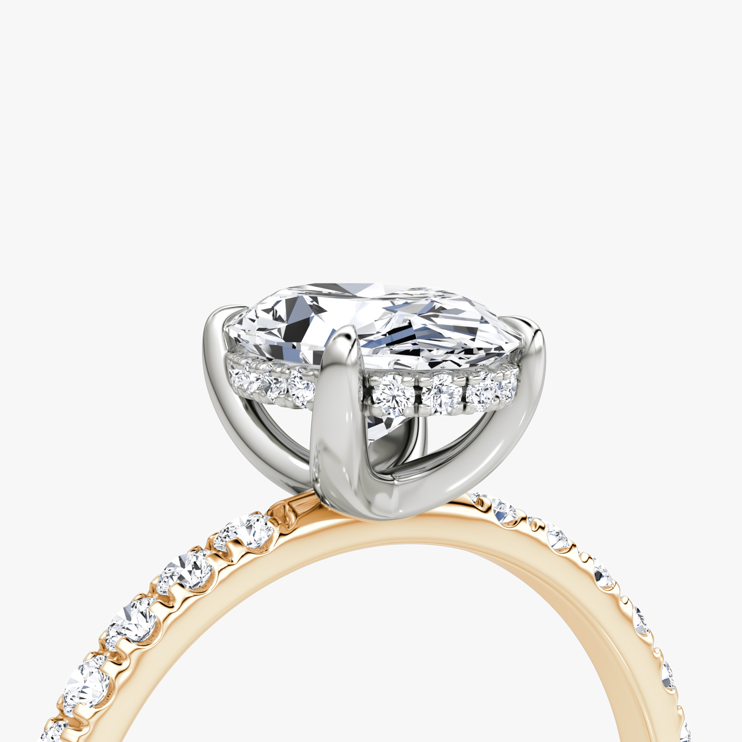 Anillo de compromiso Classic Hidden Halo | Oval | 14k | Oro rosa y platino | bandAccent: Pavé | bandWidth: large | prongStyle: Simple | diamondOrientation: vertical | caratWeight: other