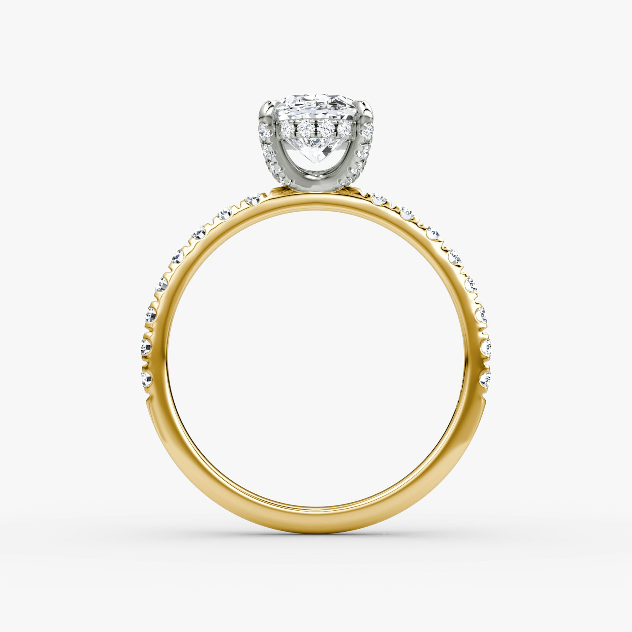 Anillo de compromiso Classic Hidden Halo | Oval | 18k | Oro amarillo y platino | bandAccent: Pavé | bandWidth: large | prongStyle: Pavé | diamondOrientation: vertical | caratWeight: other