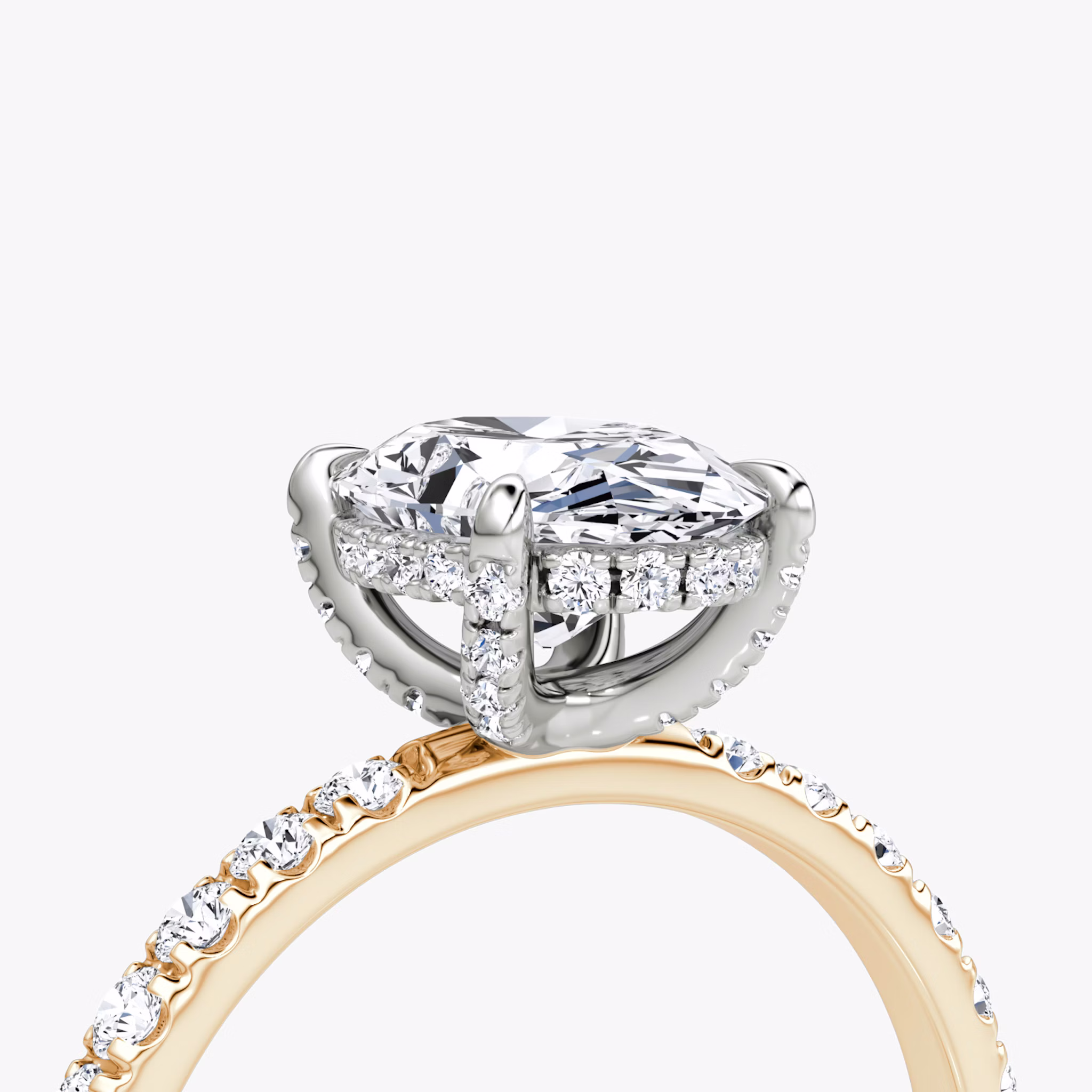 Anillo de compromiso Classic Hidden Halo | Oval | 14k | Oro rosa y platino | bandAccent: Pavé | bandWidth: large | prongStyle: Pavé | diamondOrientation: vertical | caratWeight: other