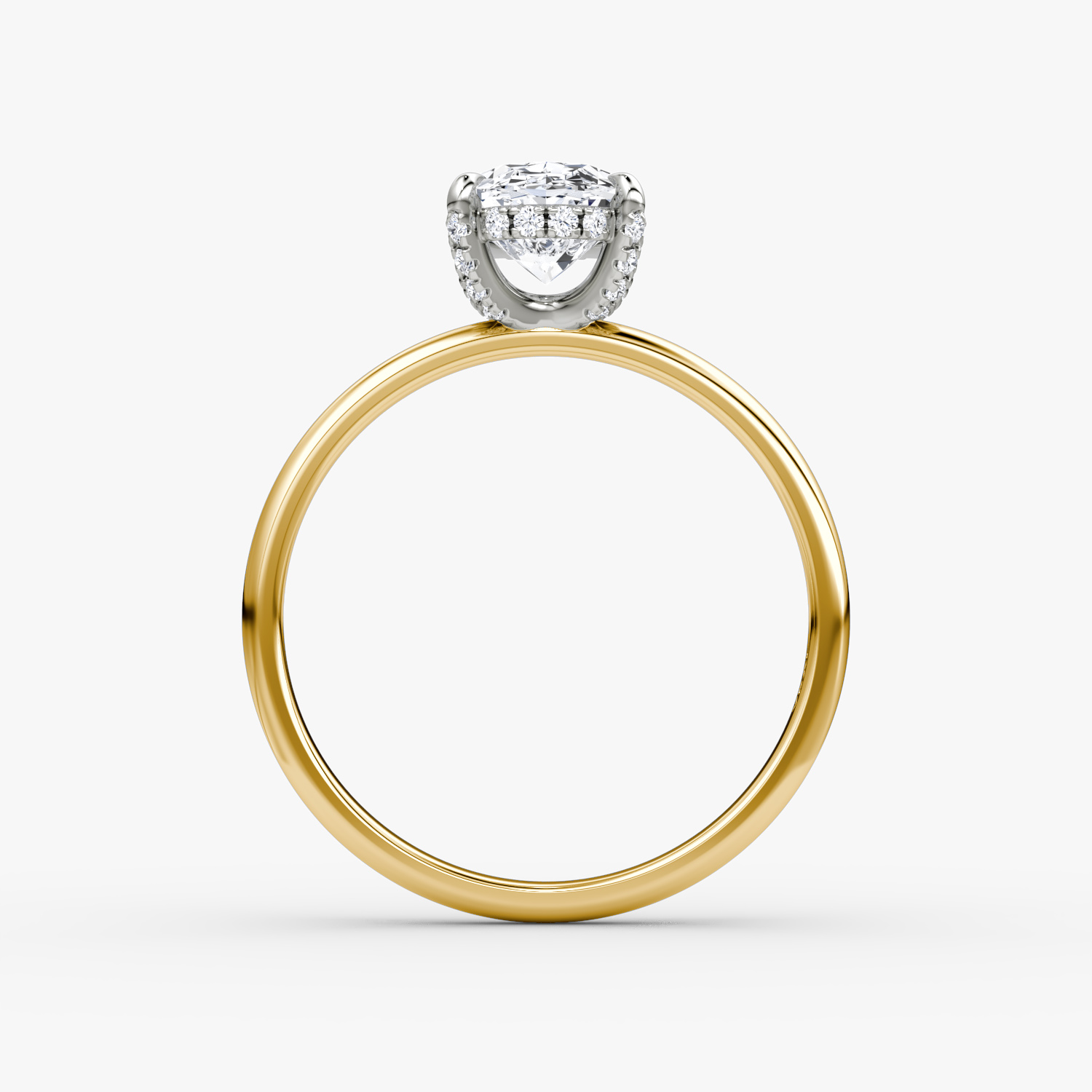 Anillo de compromiso Classic Hidden Halo | Oval | 18k | Oro amarillo y platino | bandAccent: Simple | bandWidth: large | prongStyle: Pavé | diamondOrientation: vertical | caratWeight: other