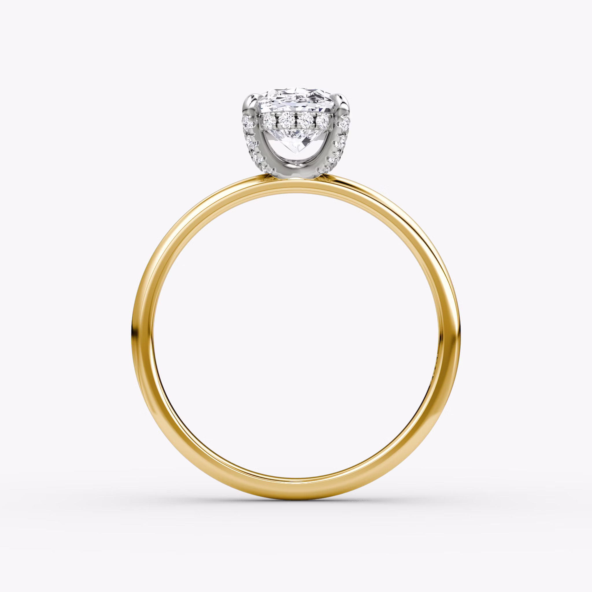 Anillo de compromiso Classic Hidden Halo | Oval | 18k | Oro amarillo y platino | bandAccent: Simple | bandWidth: large | prongStyle: Pavé | diamondOrientation: vertical | caratWeight: other