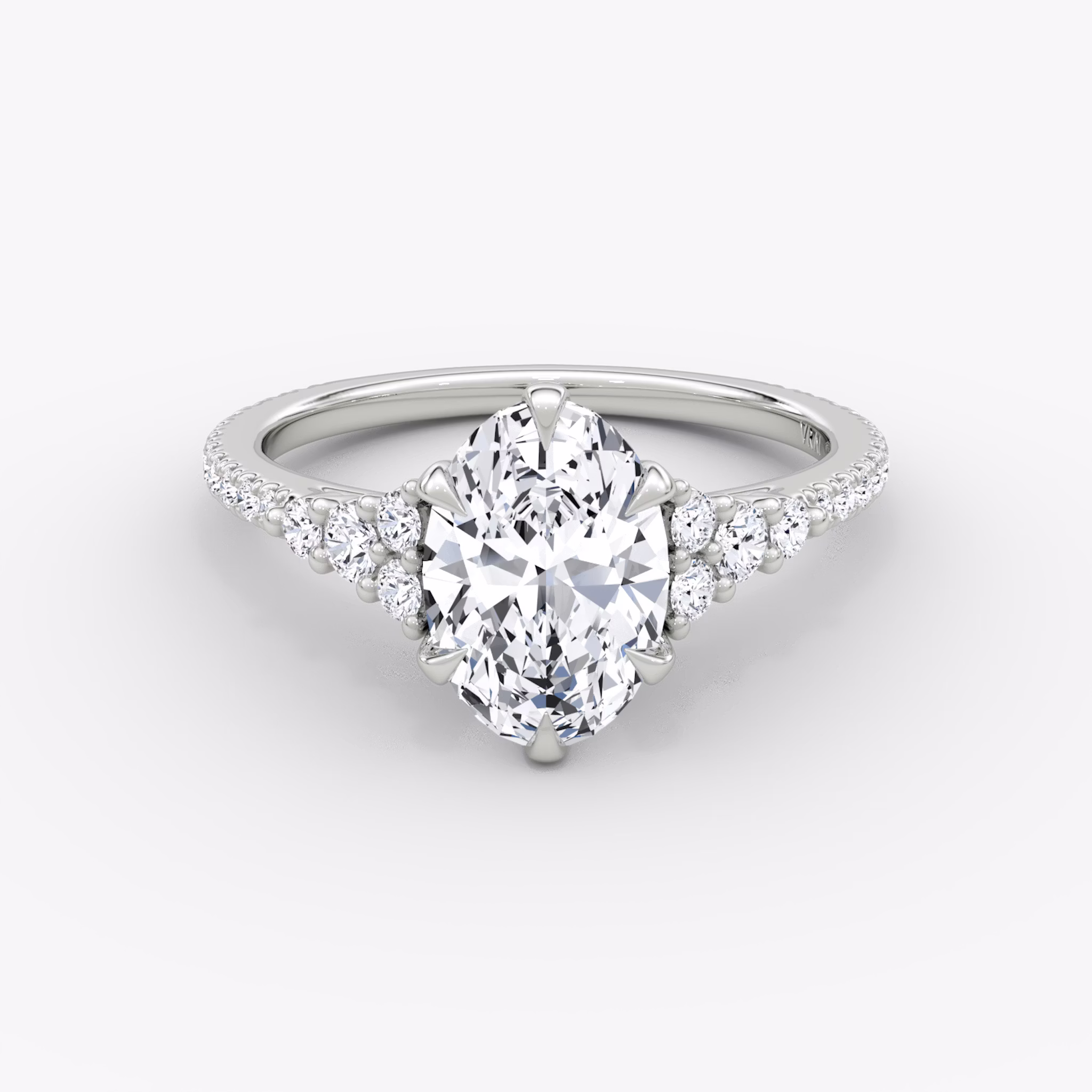 The Round Cluster Heirloom | Oval | Platinum | bandAccent: Pavé | diamondOrientation: vertical | caratWeight: other