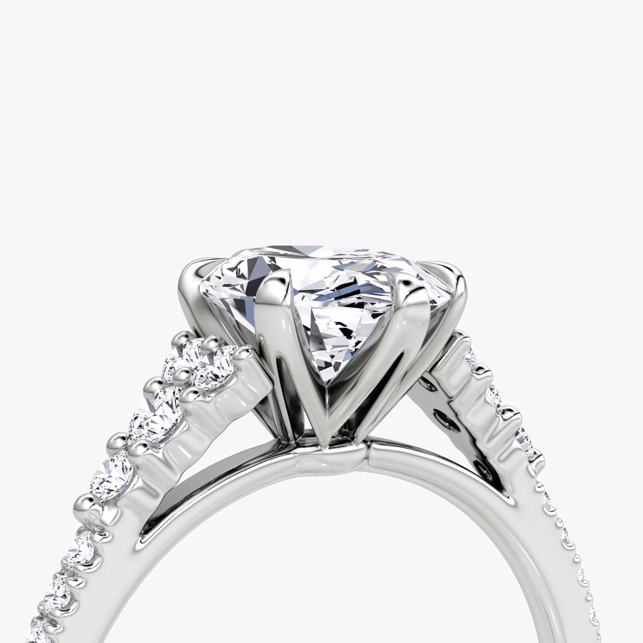 The Round Cluster Heirloom | Oval | Platinum | bandAccent: Pavé | diamondOrientation: vertical | caratWeight: other